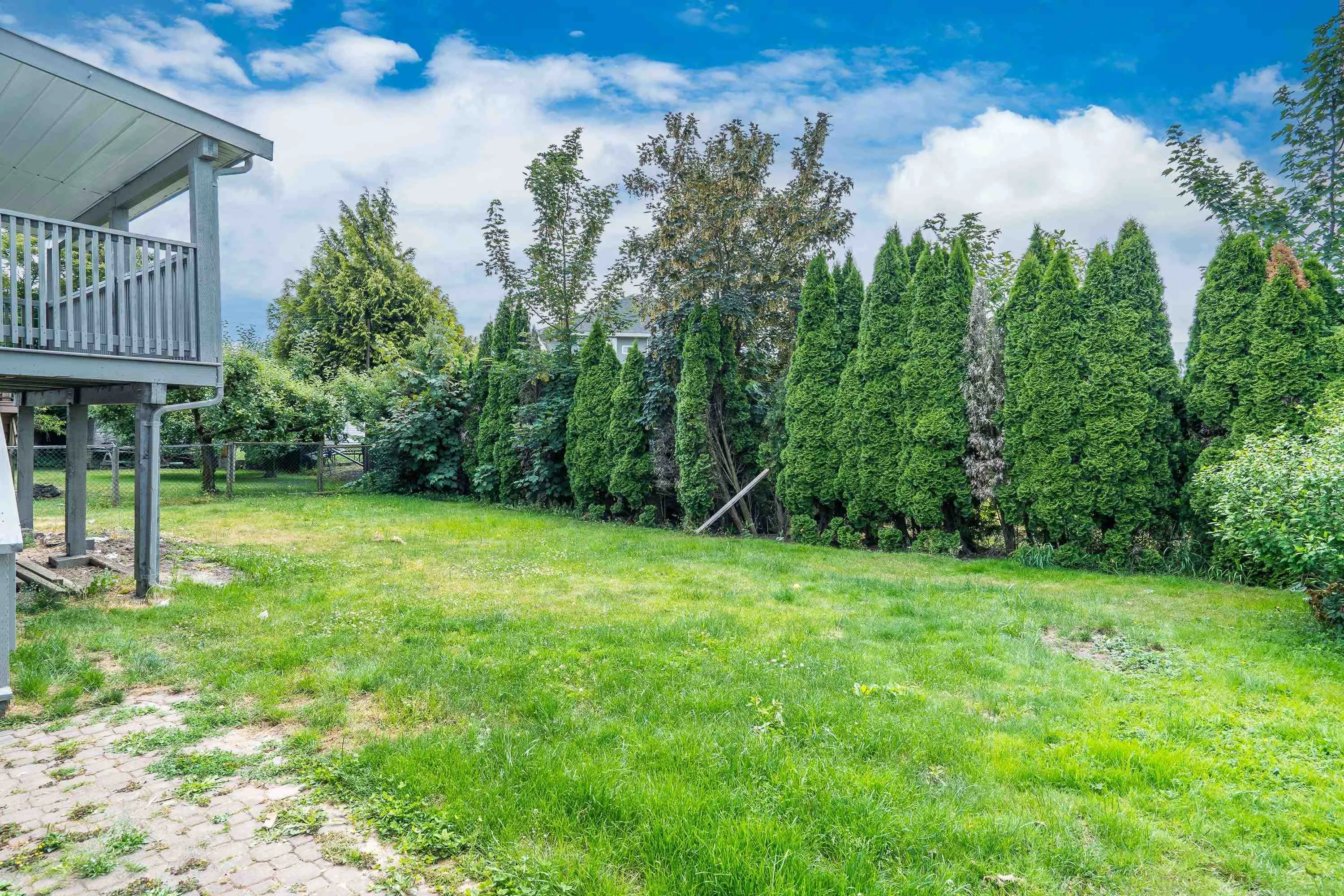 45290 Spruce Drive