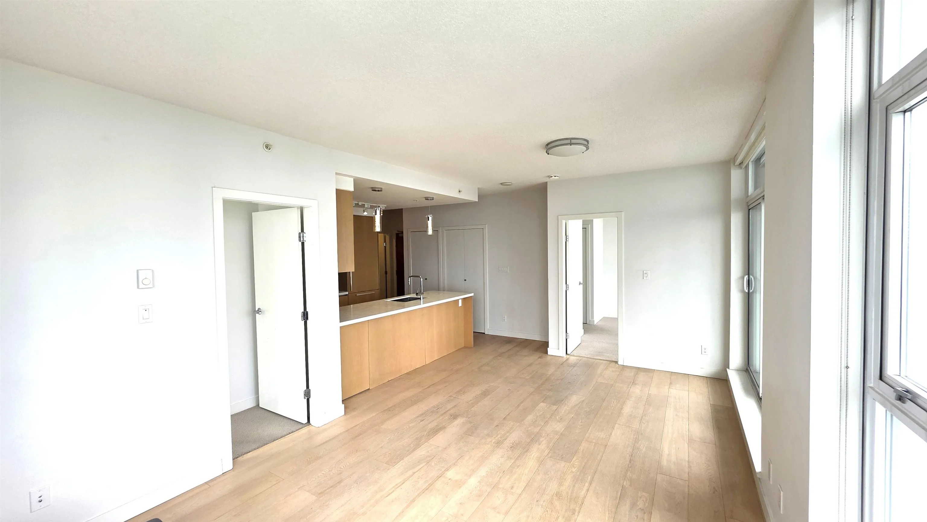 3102 6588 Nelson Avenue