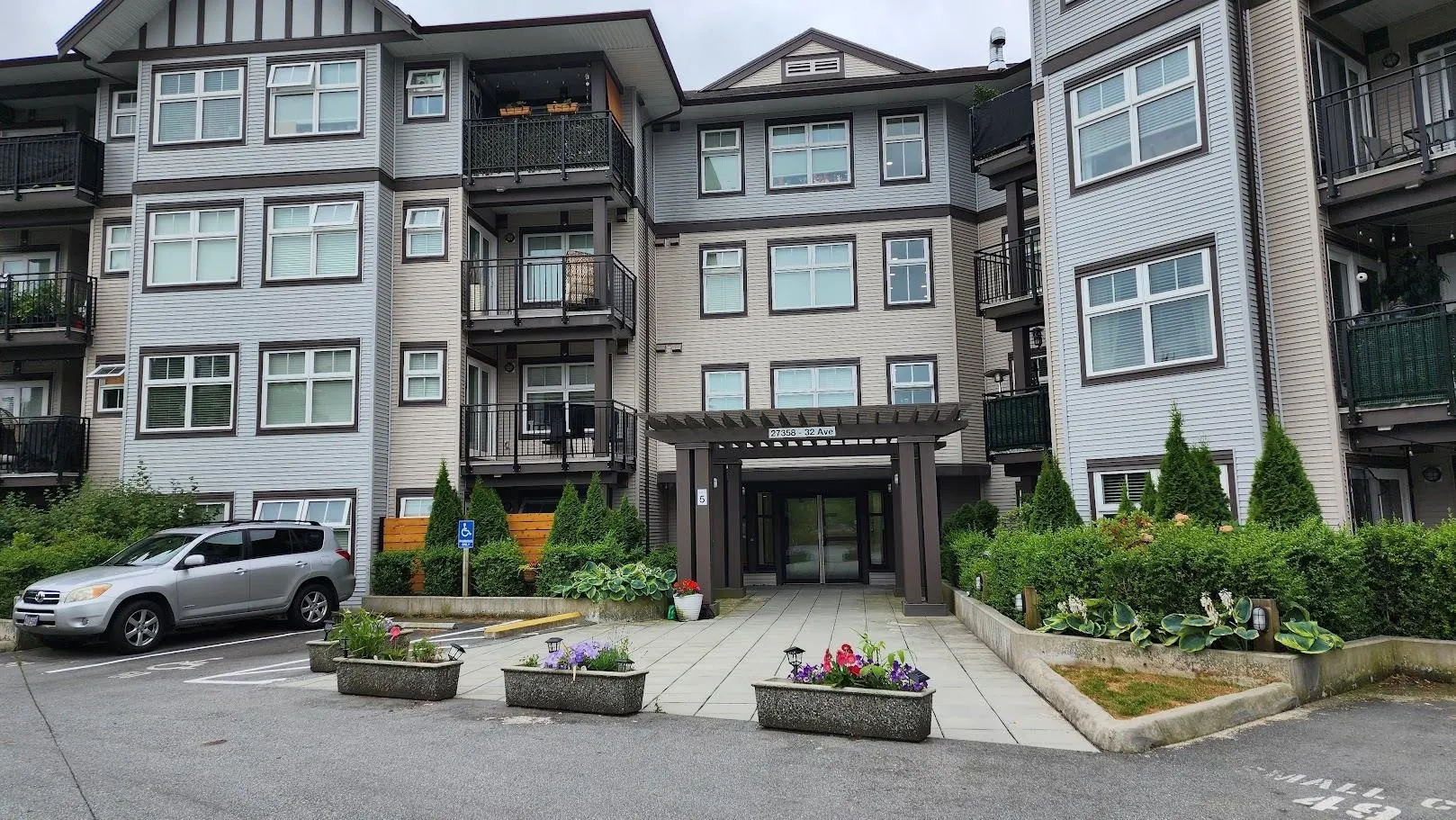 365 27358 32 Avenue