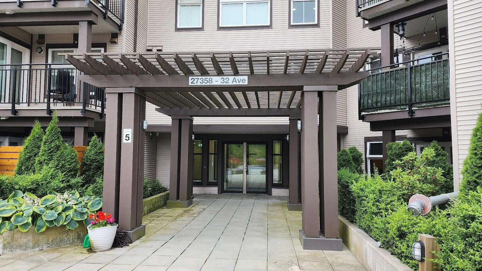 365 27358 32 Avenue