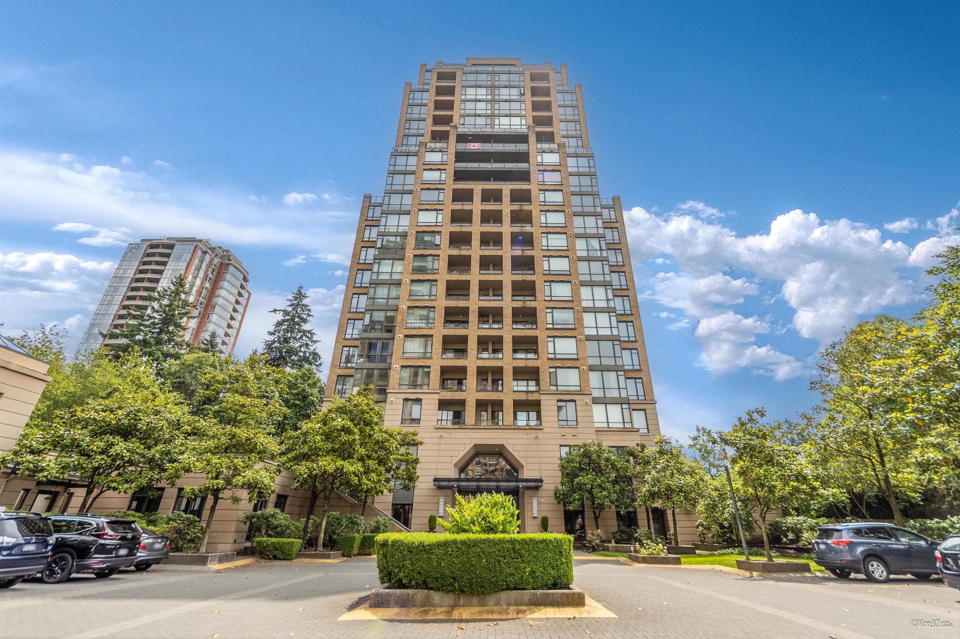 407 7388 Sandborne Avenue