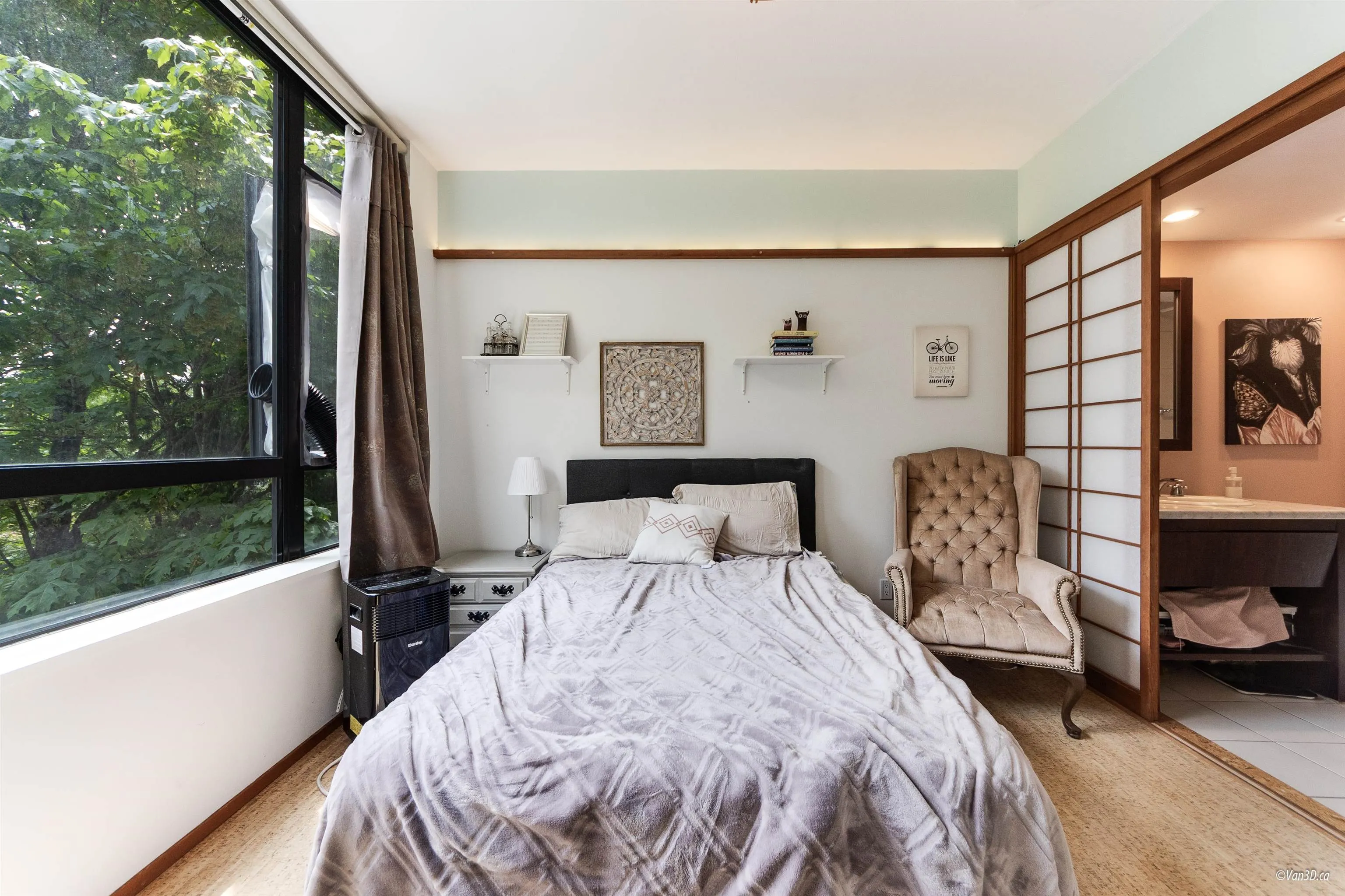 407 7388 Sandborne Avenue