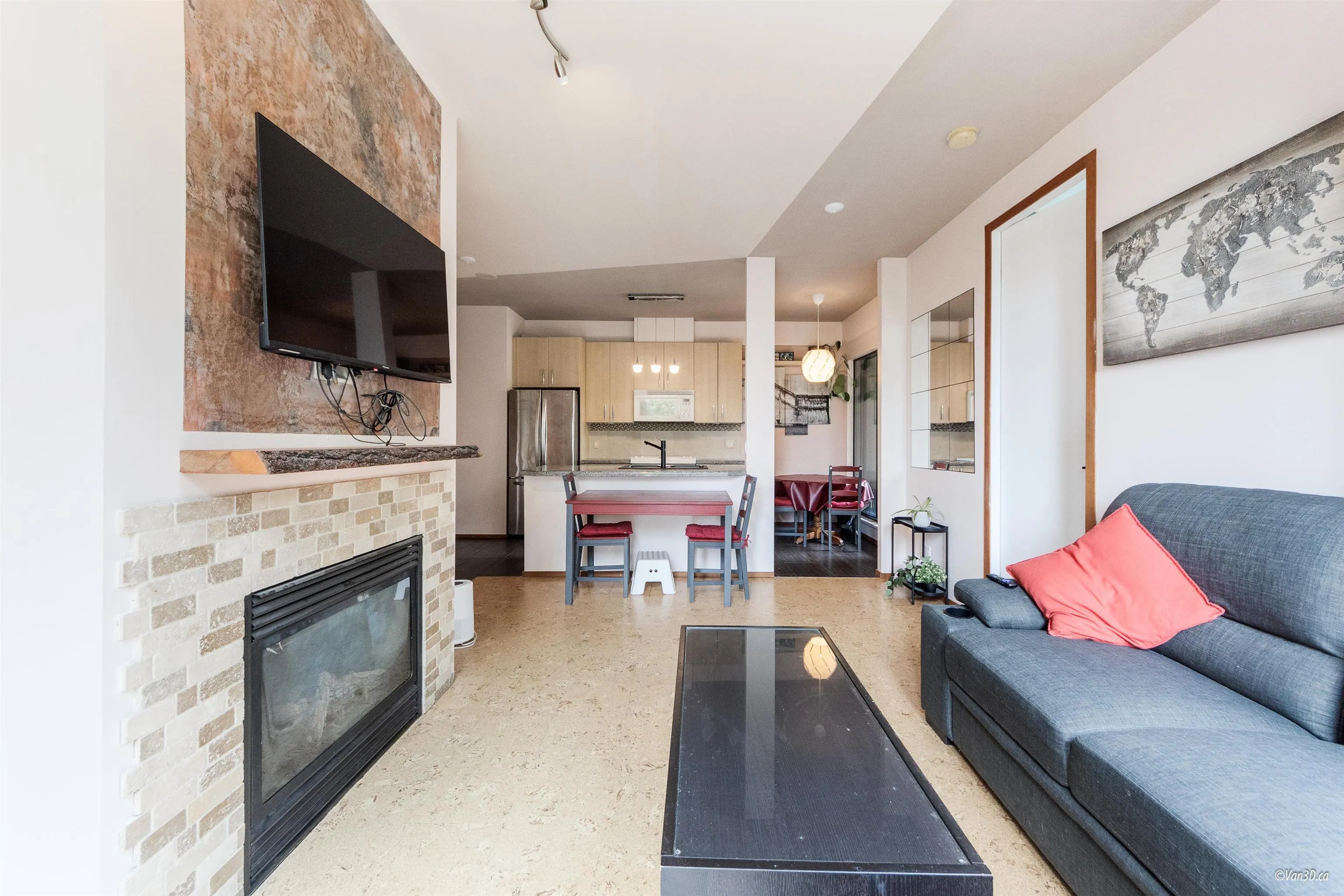 407 7388 Sandborne Avenue