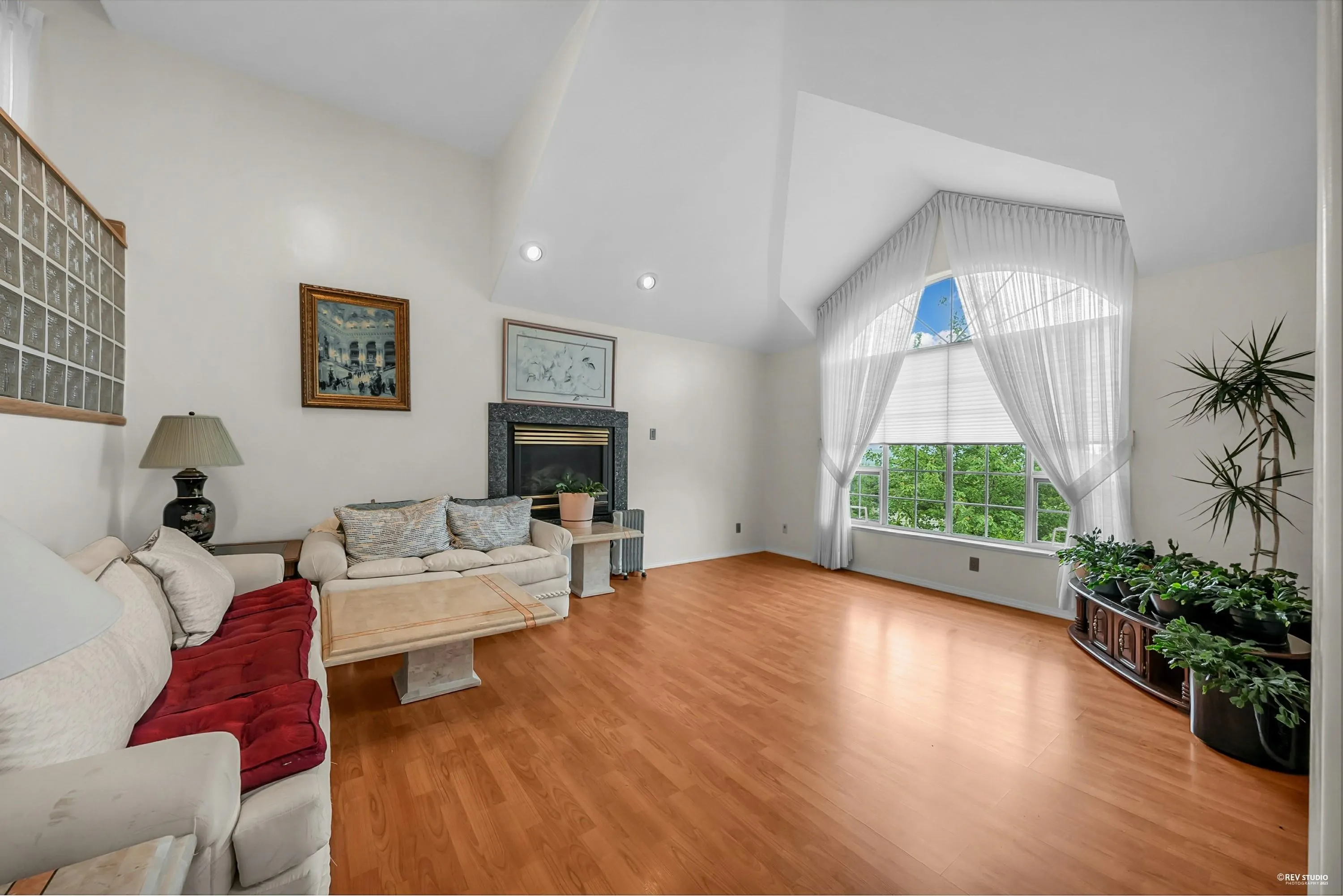 116 Ravine Drive