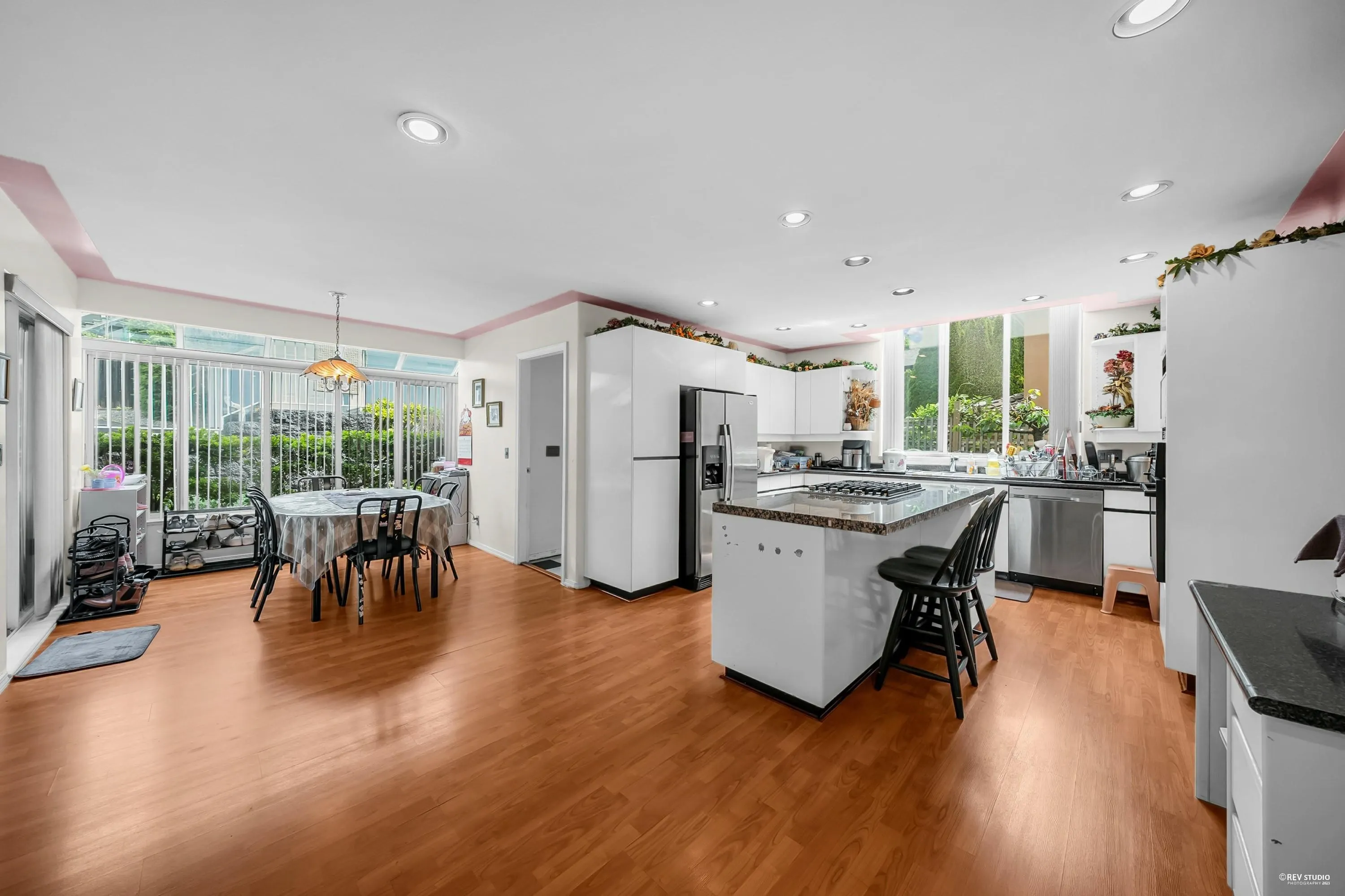 116 Ravine Drive