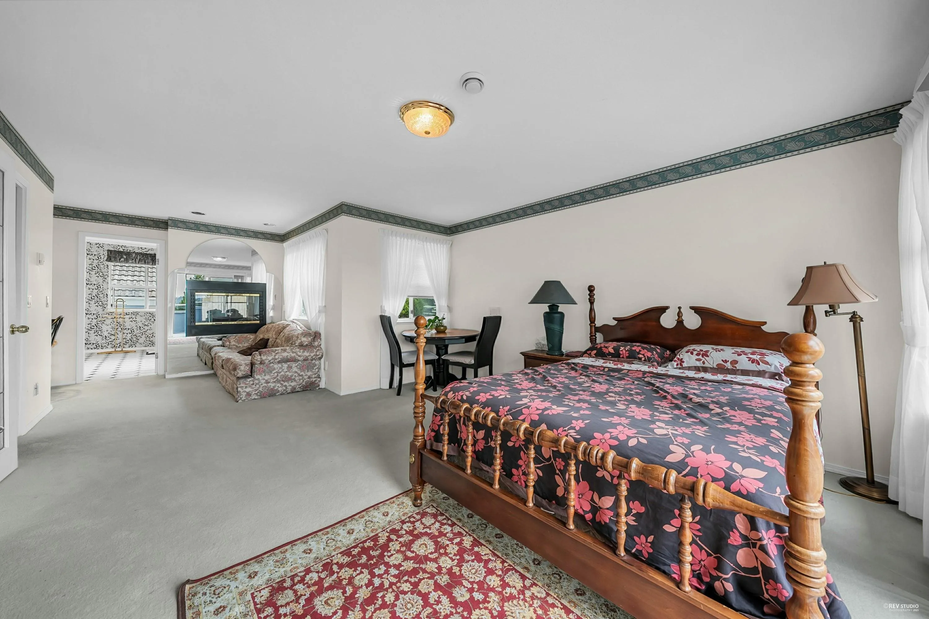 116 Ravine Drive