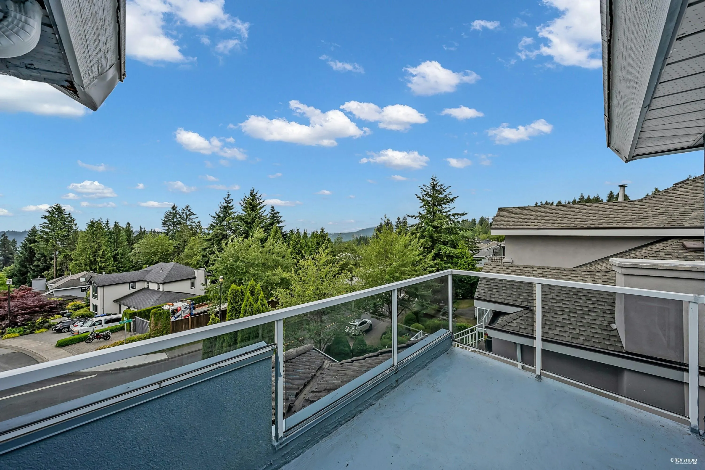 116 Ravine Drive