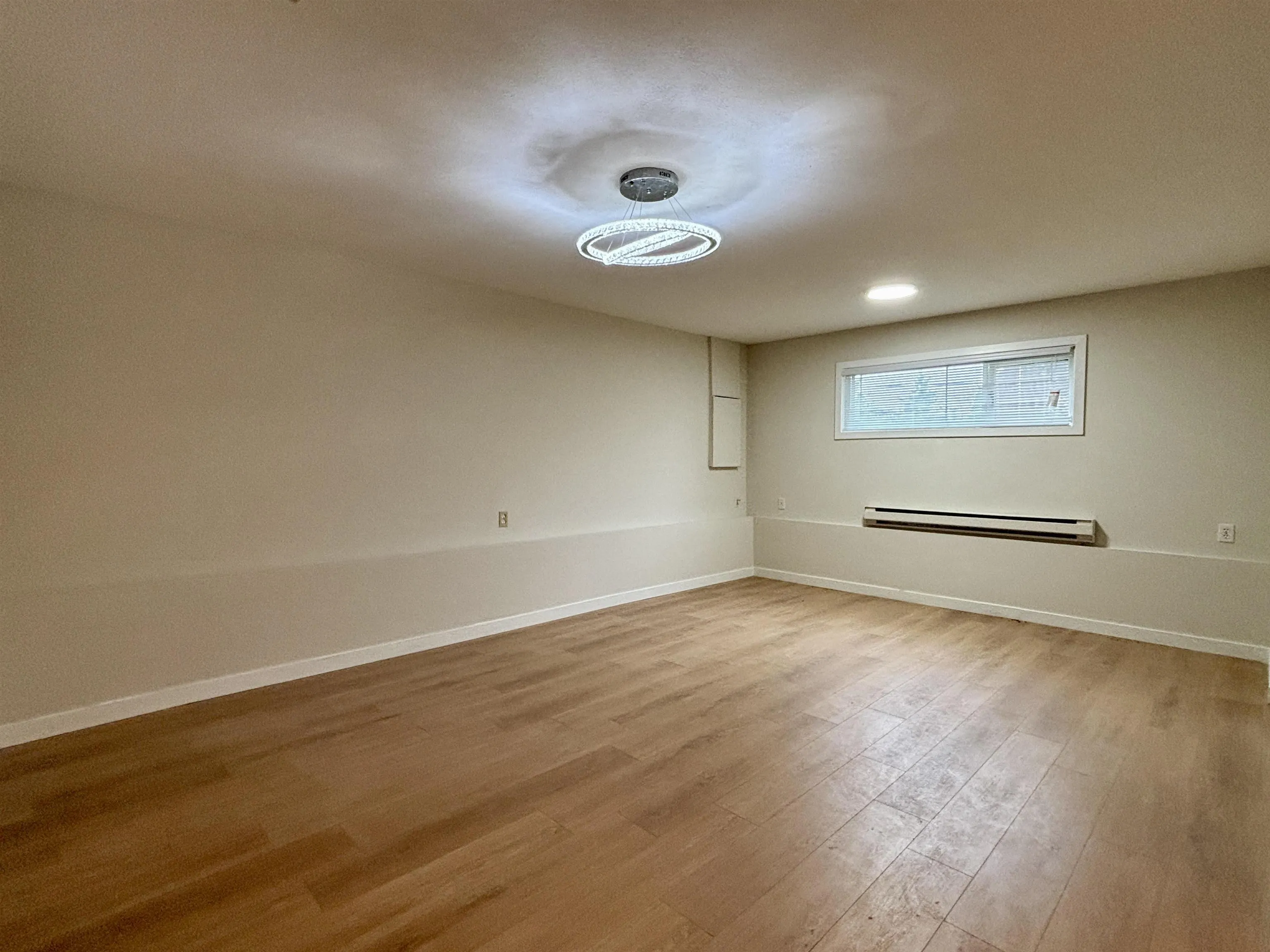 Garden-Level 1847 Prairie Avenue