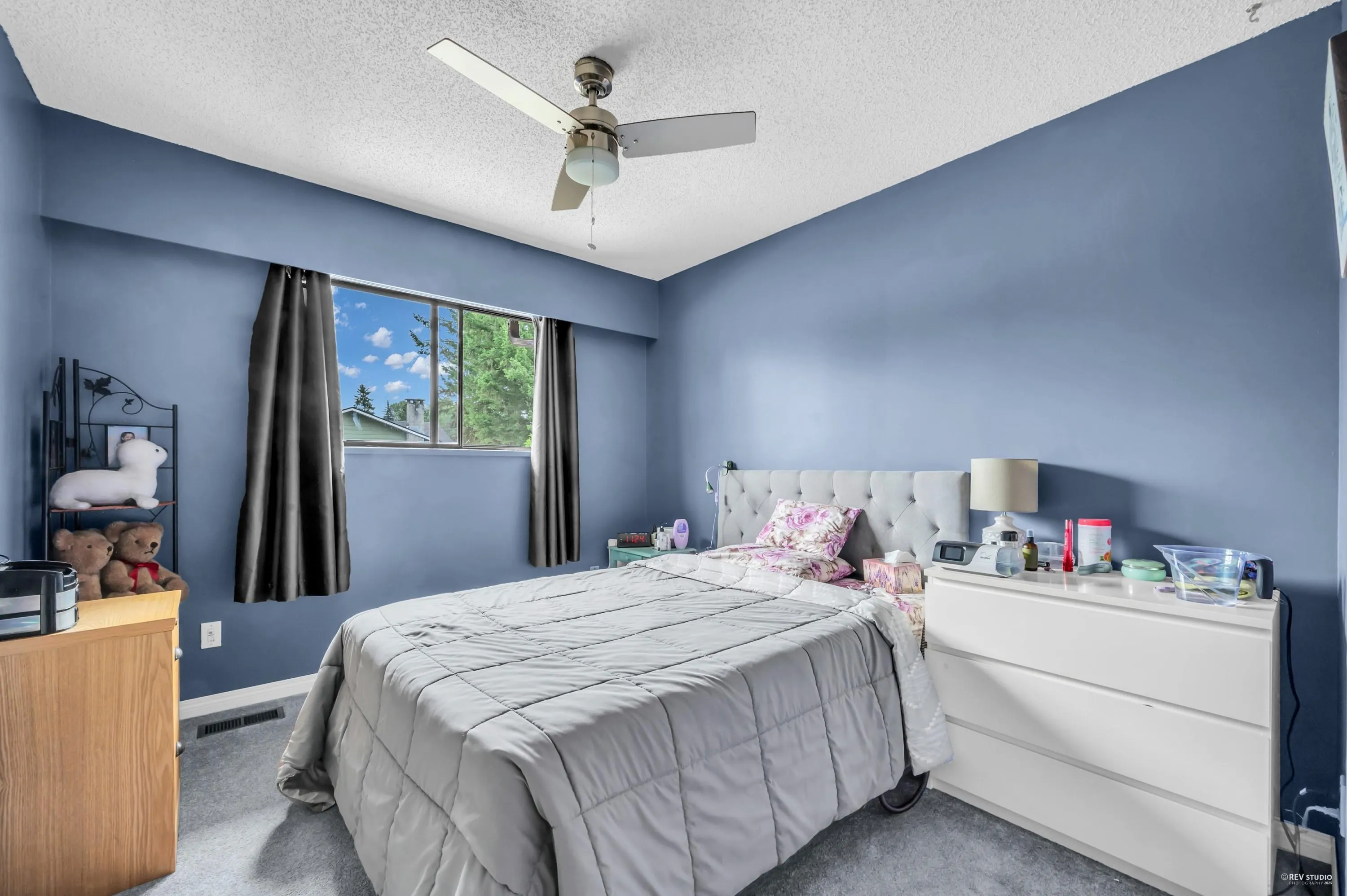 835 Alder Place