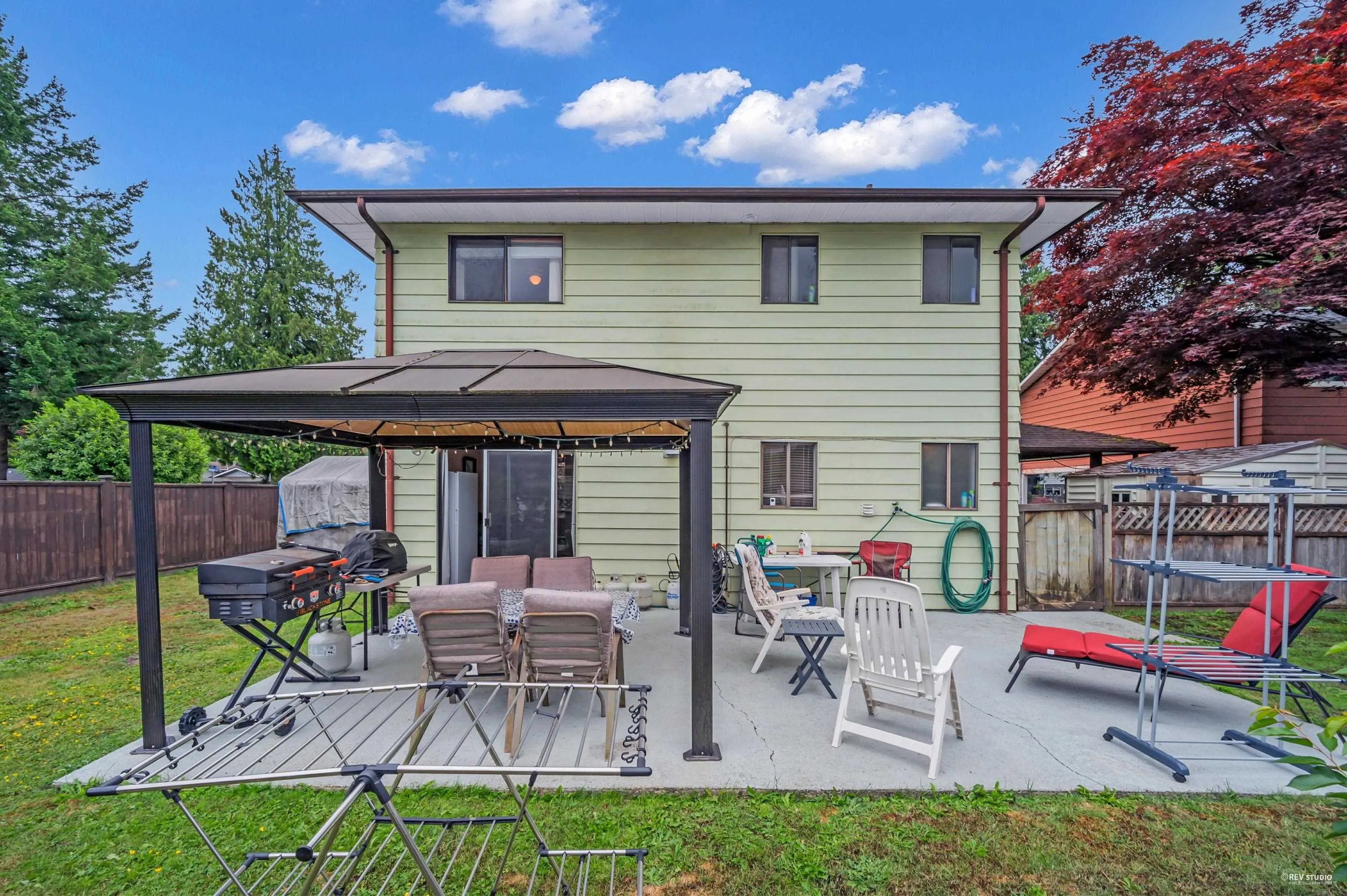 835 Alder Place