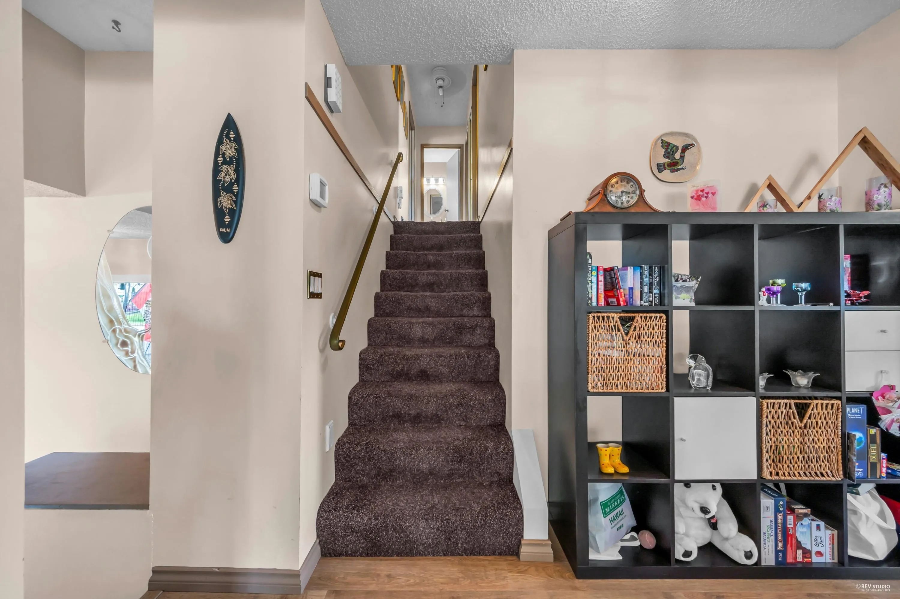 835 Alder Place