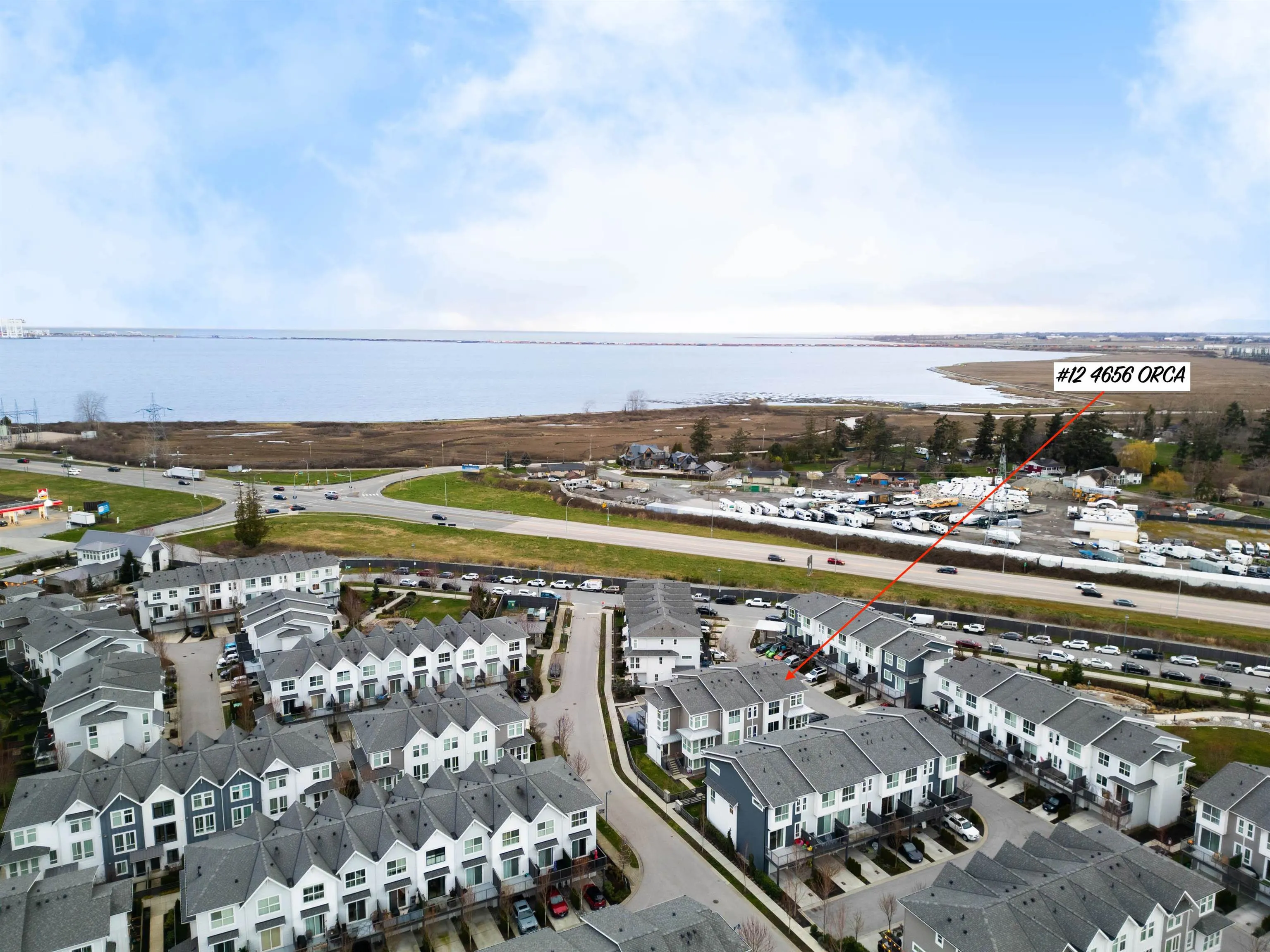 12 4656 Orca Way