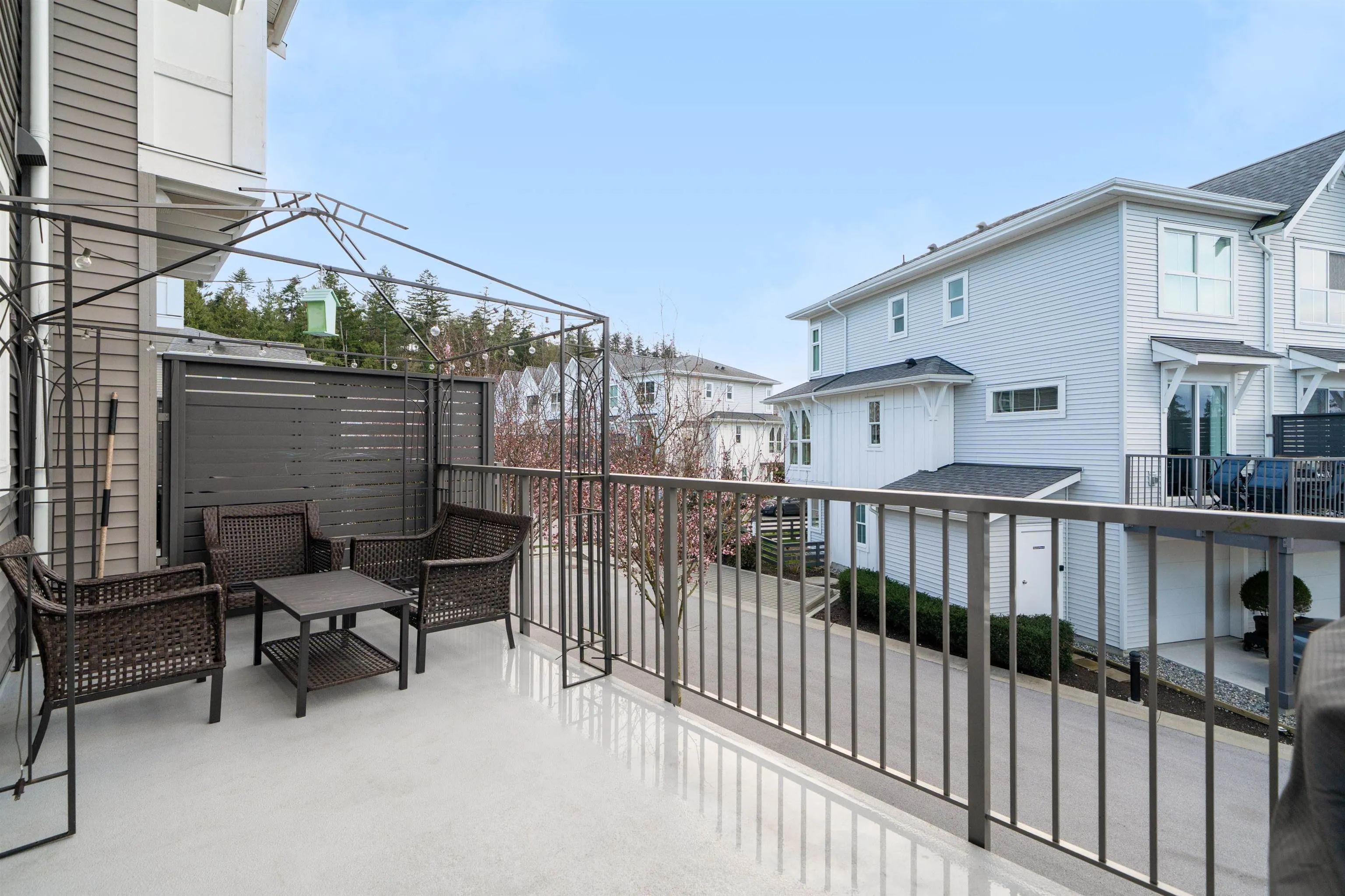 12 4656 Orca Way