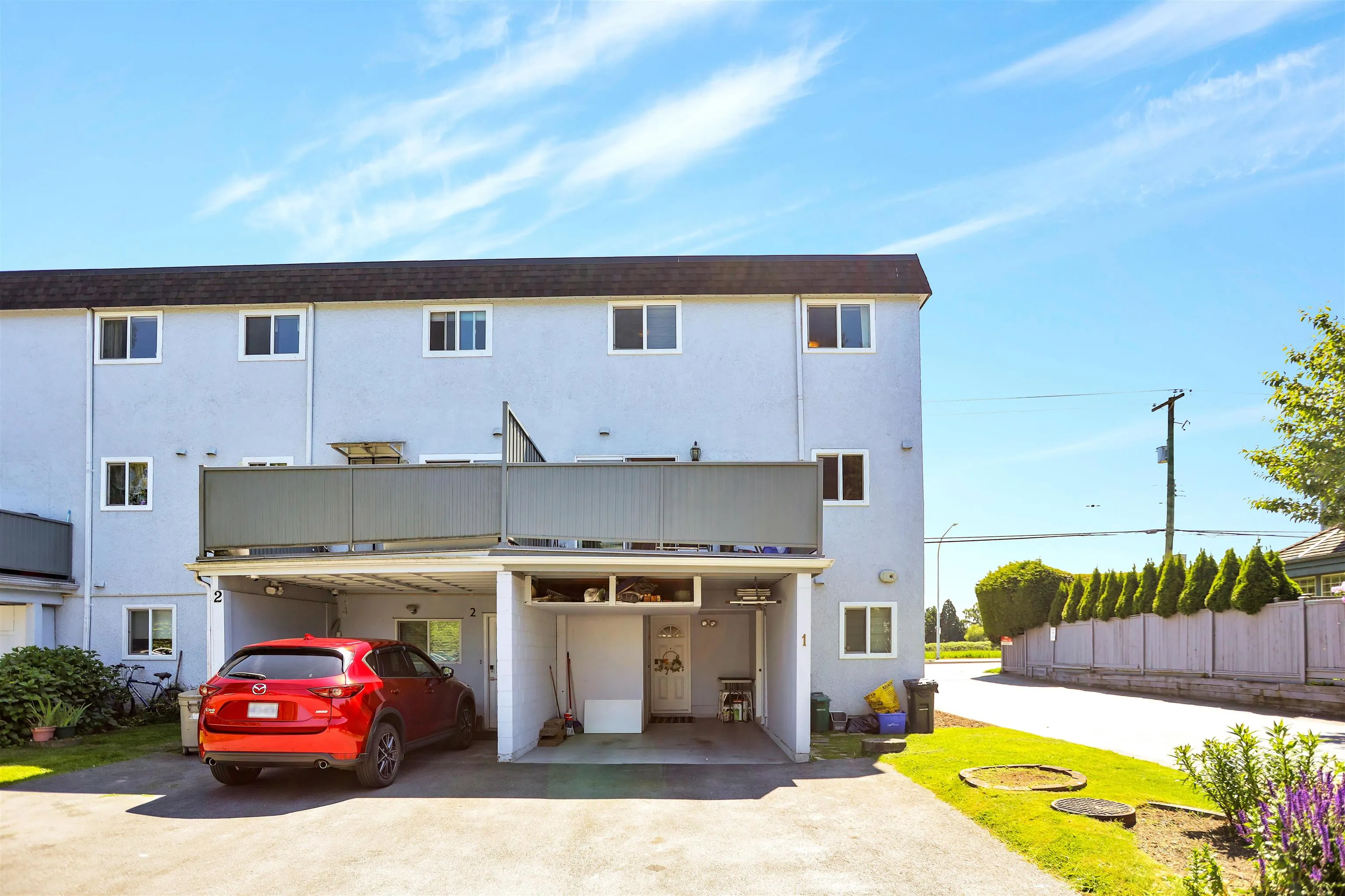 1 8311 Steveston Highway