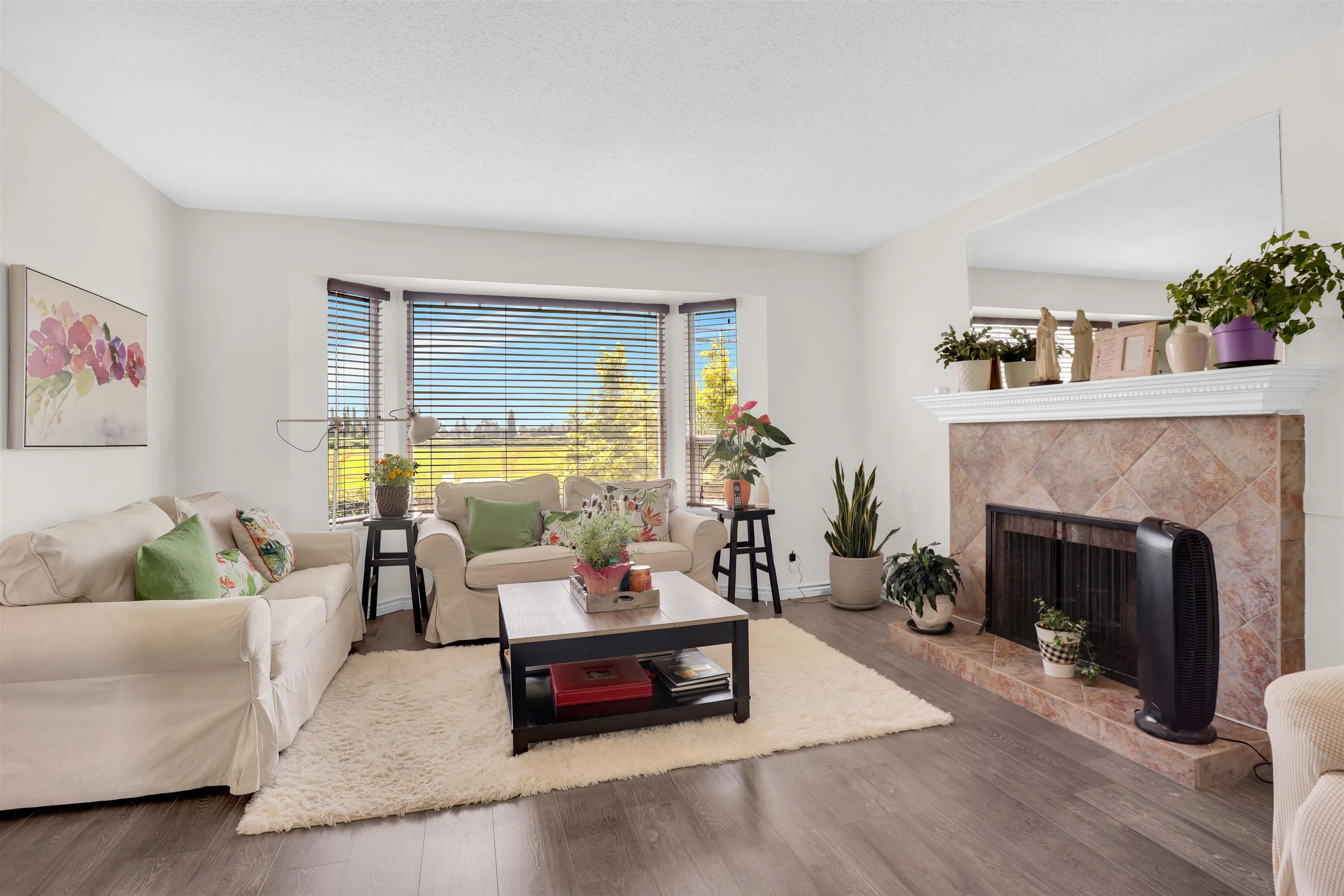 1 8311 Steveston Highway