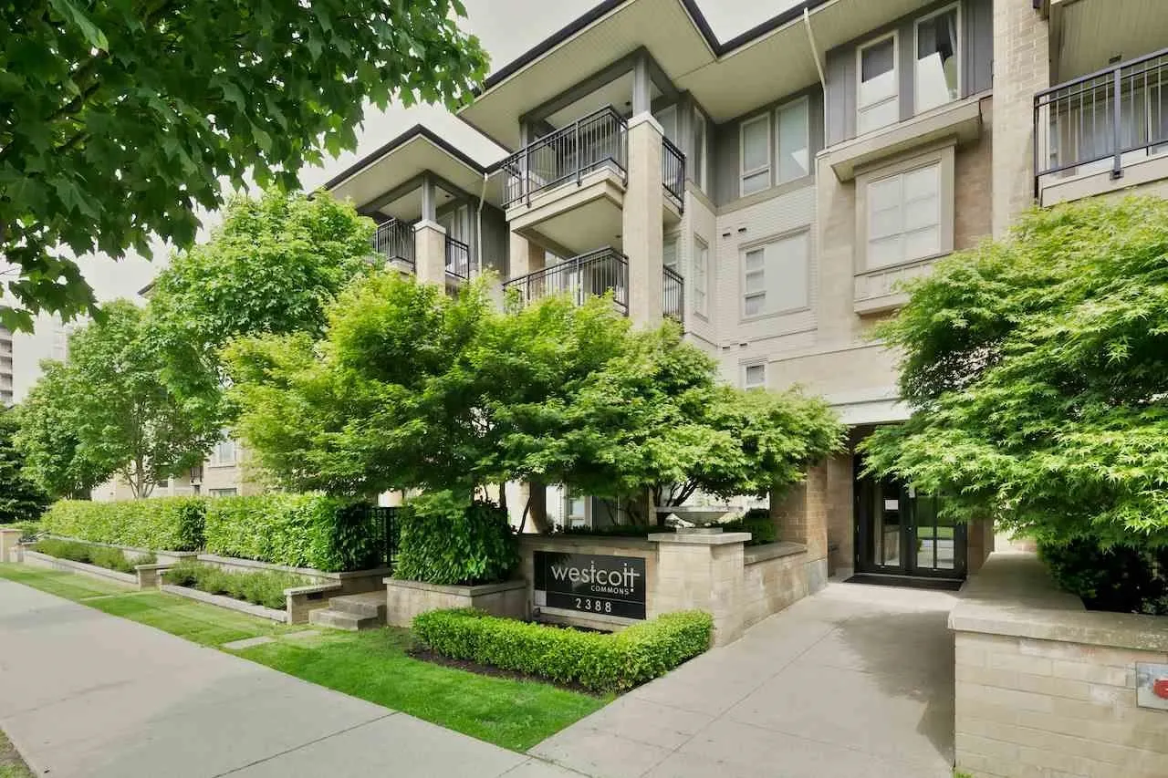 406 2388 Western Parkway