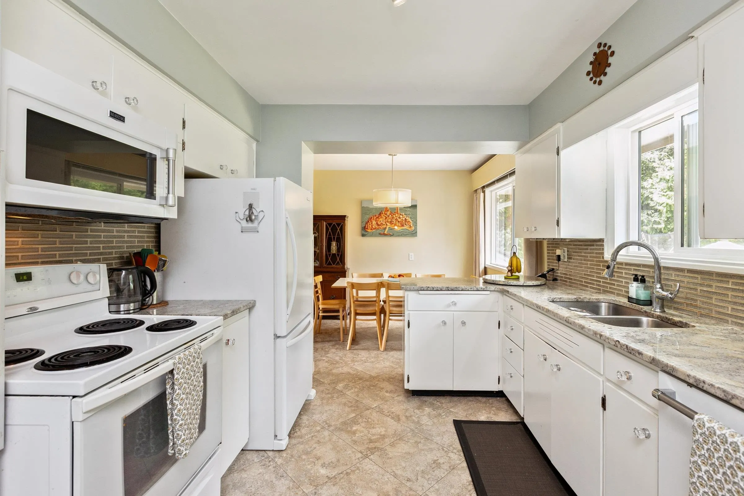 14093 Magdalen Avenue