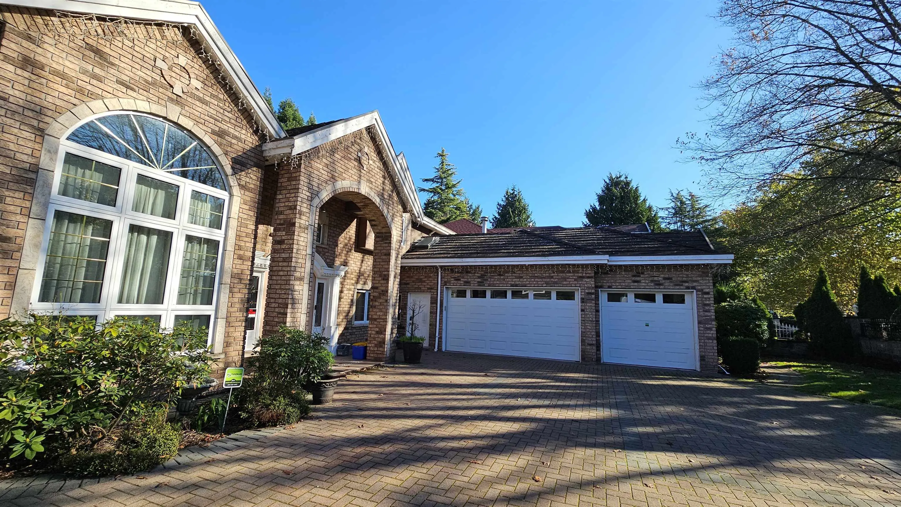 10251 Caithcart Road
