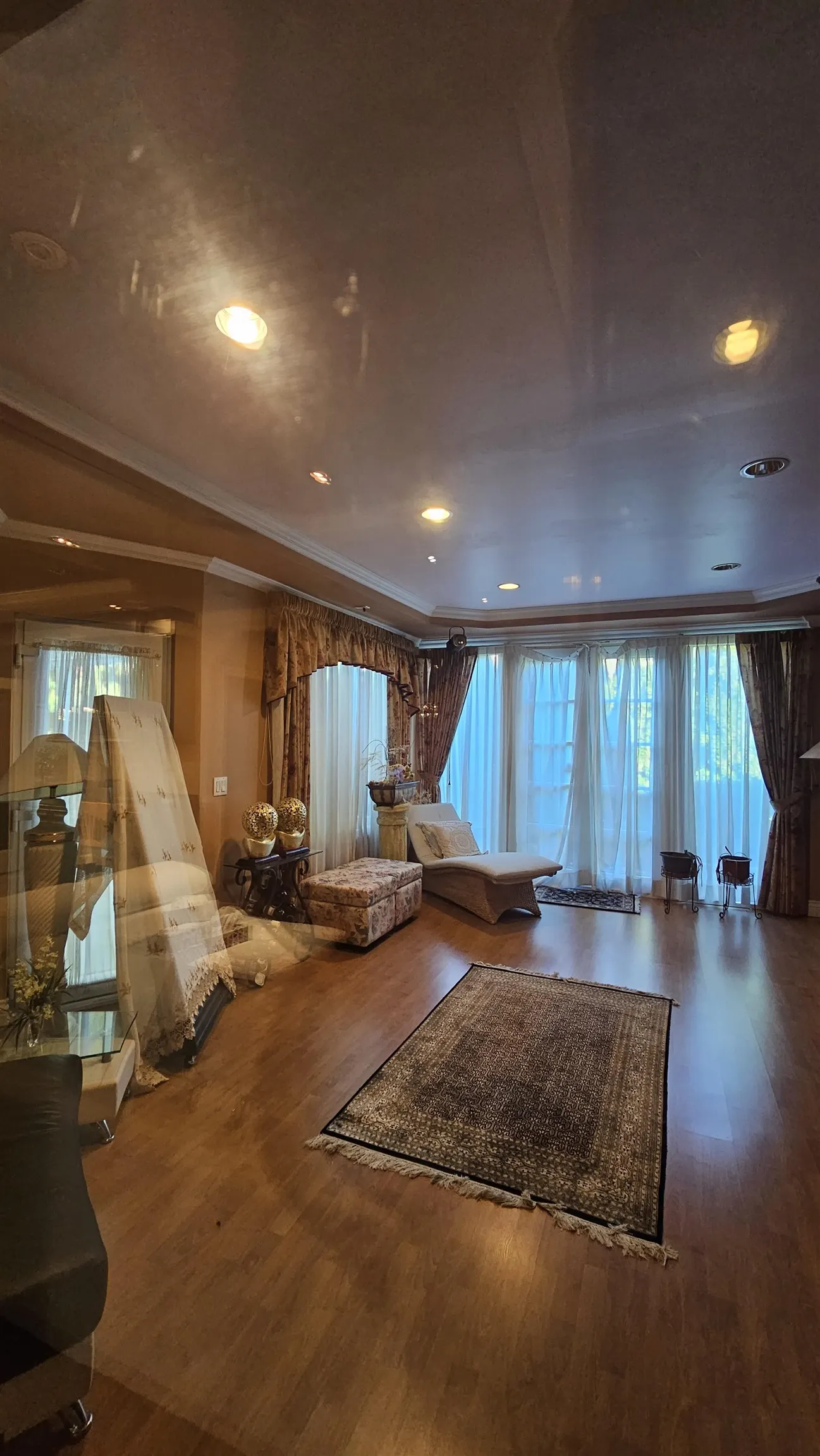 10251 Caithcart Road