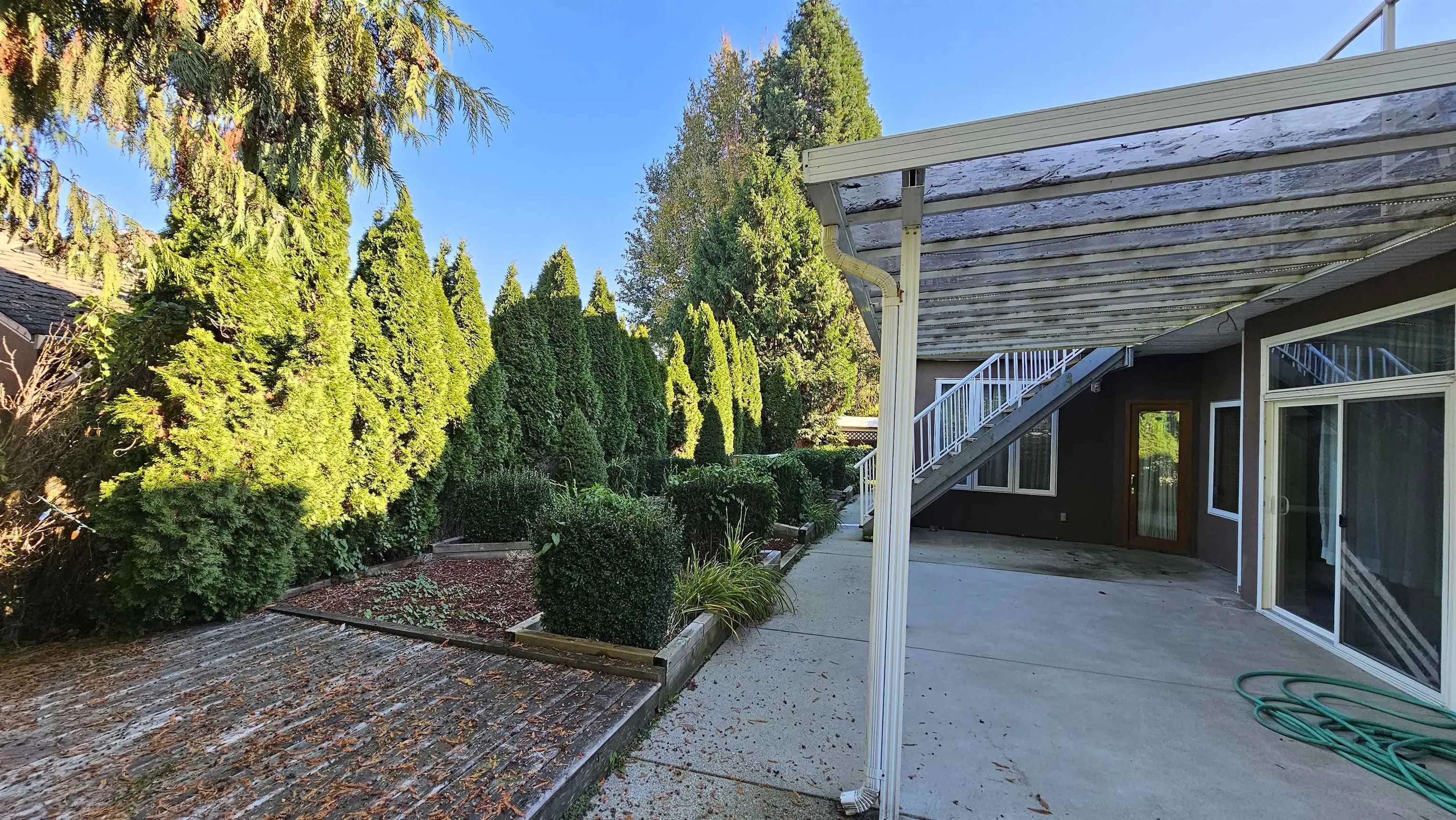 10251 Caithcart Road