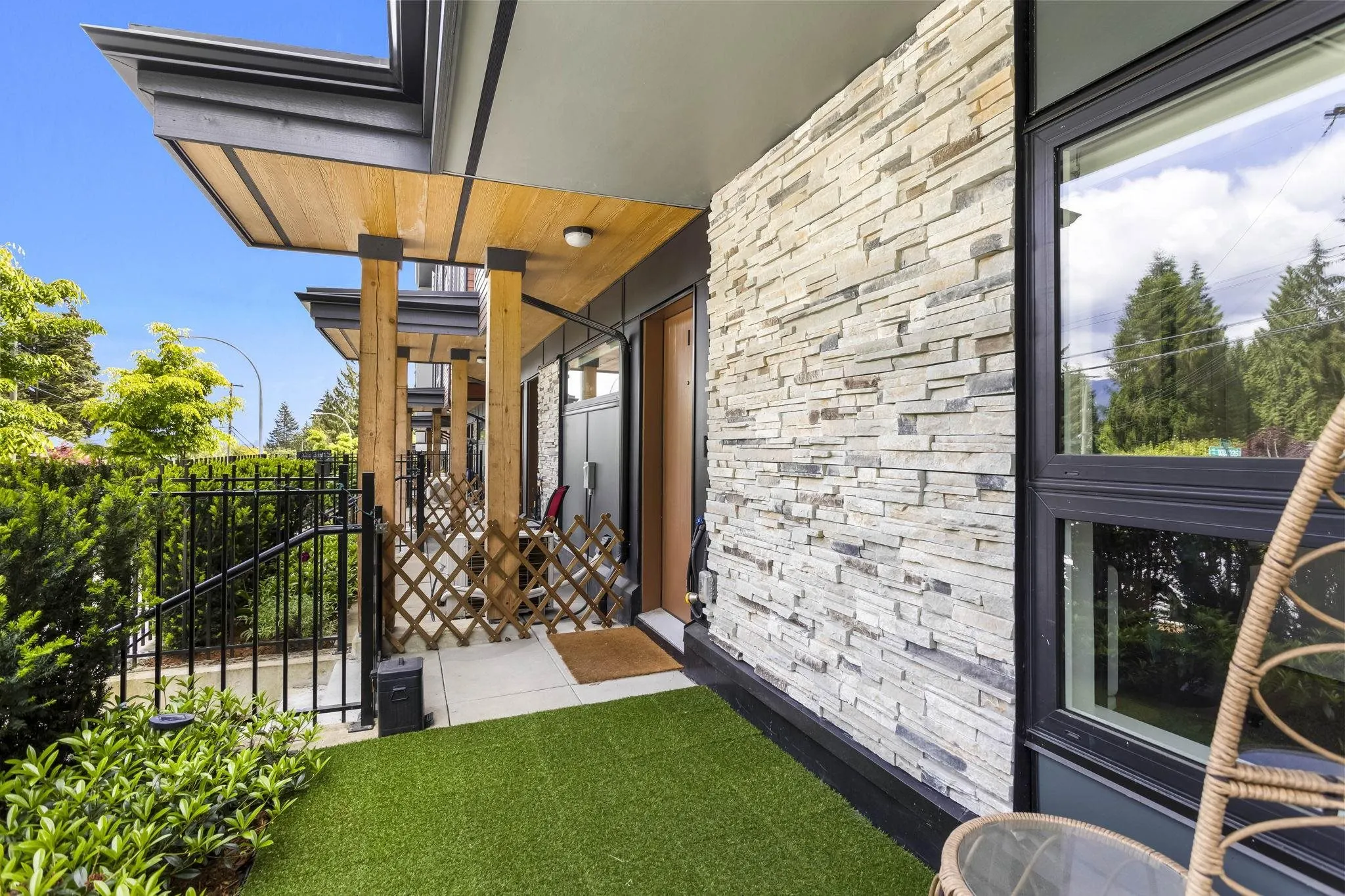 1 50 Seaview Drive