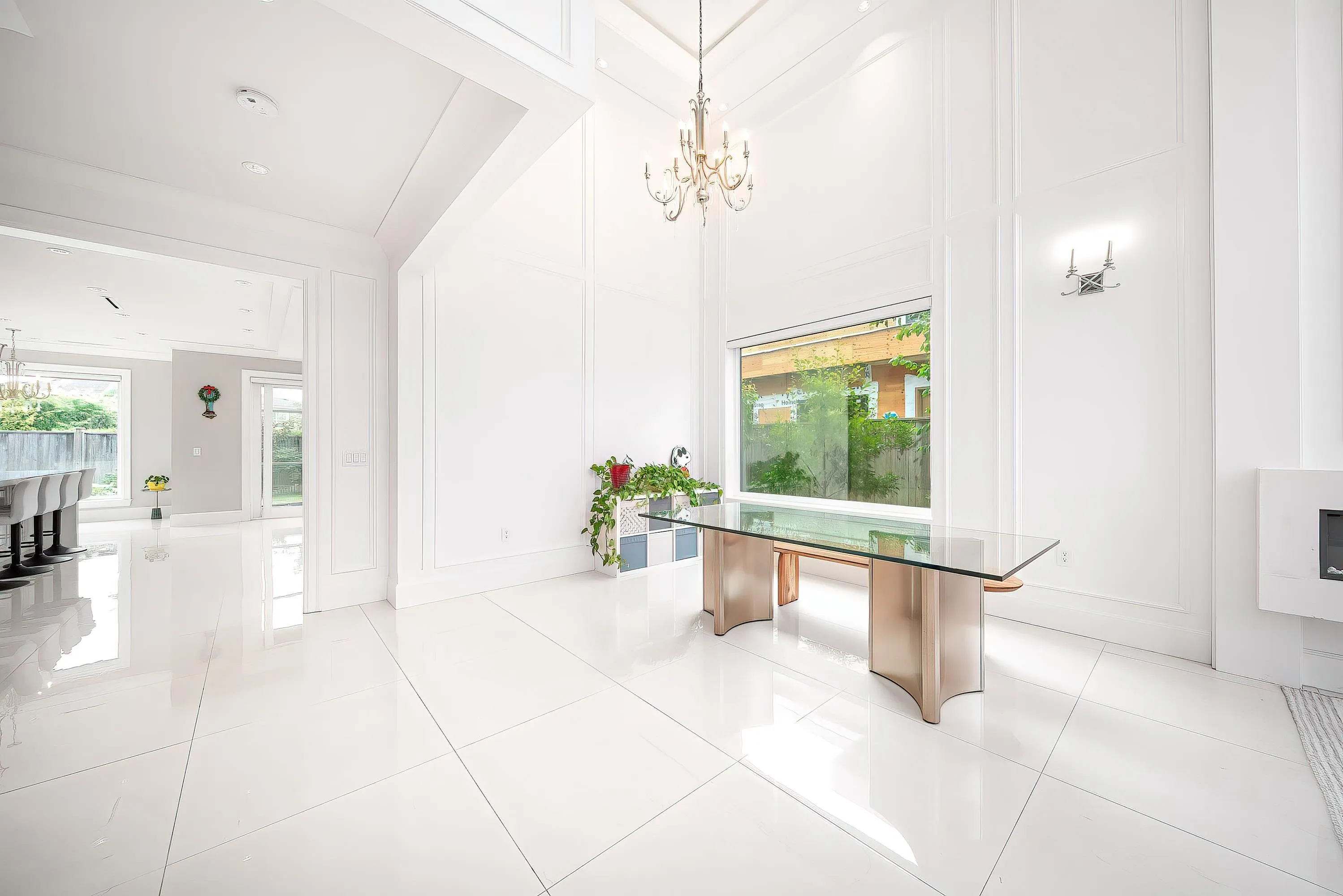 6180 Kalamalka Crescent