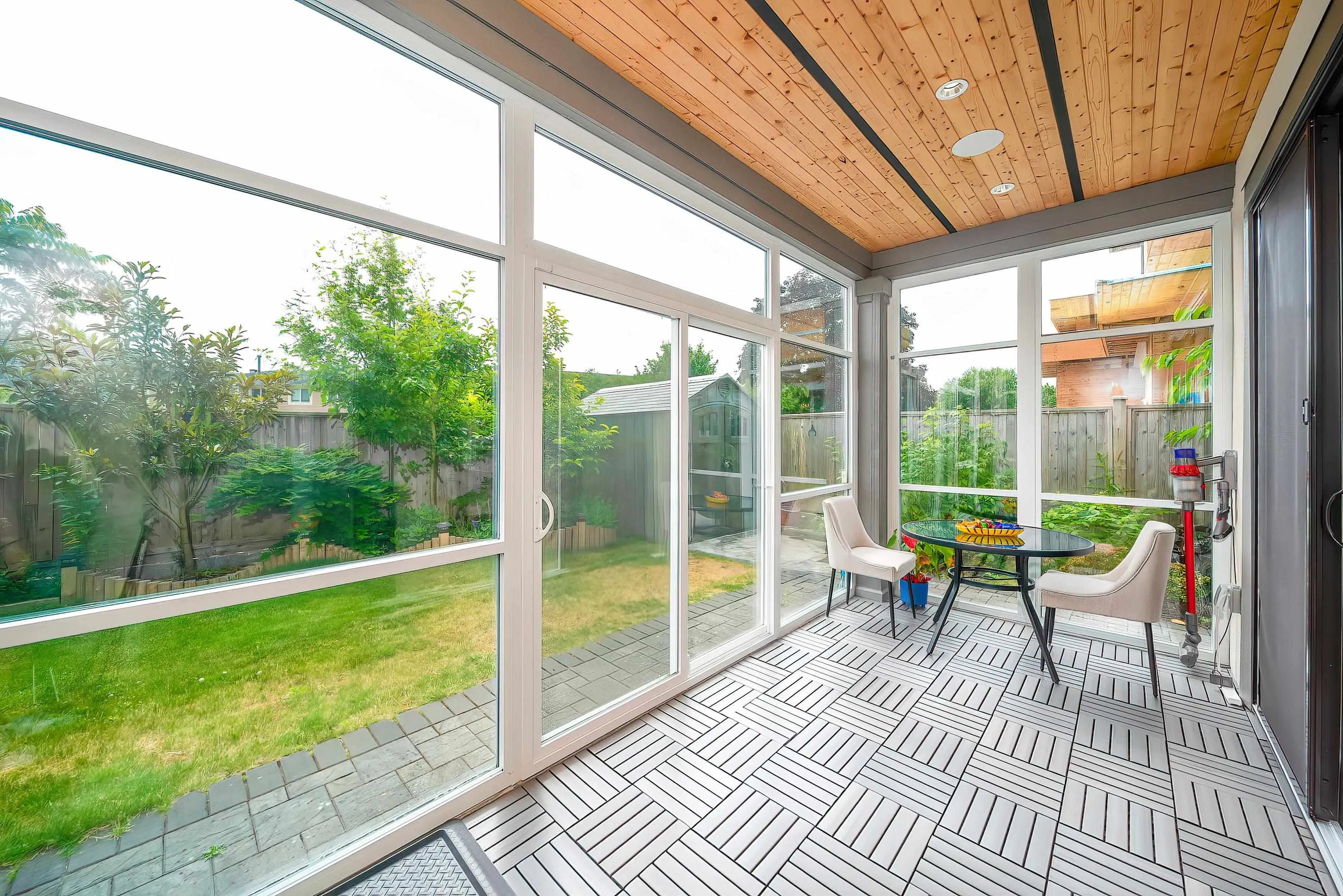 6180 Kalamalka Crescent