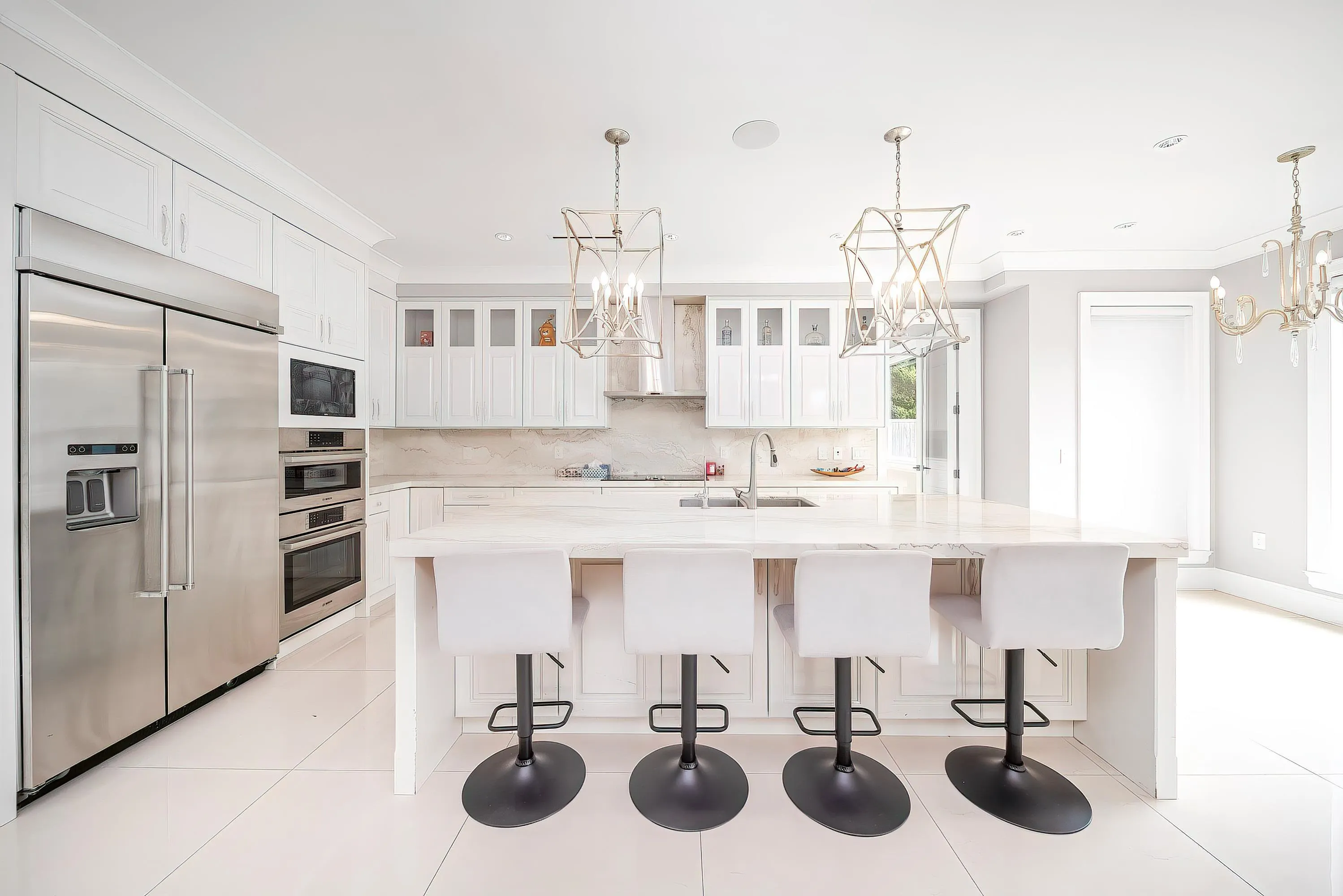 6180 Kalamalka Crescent