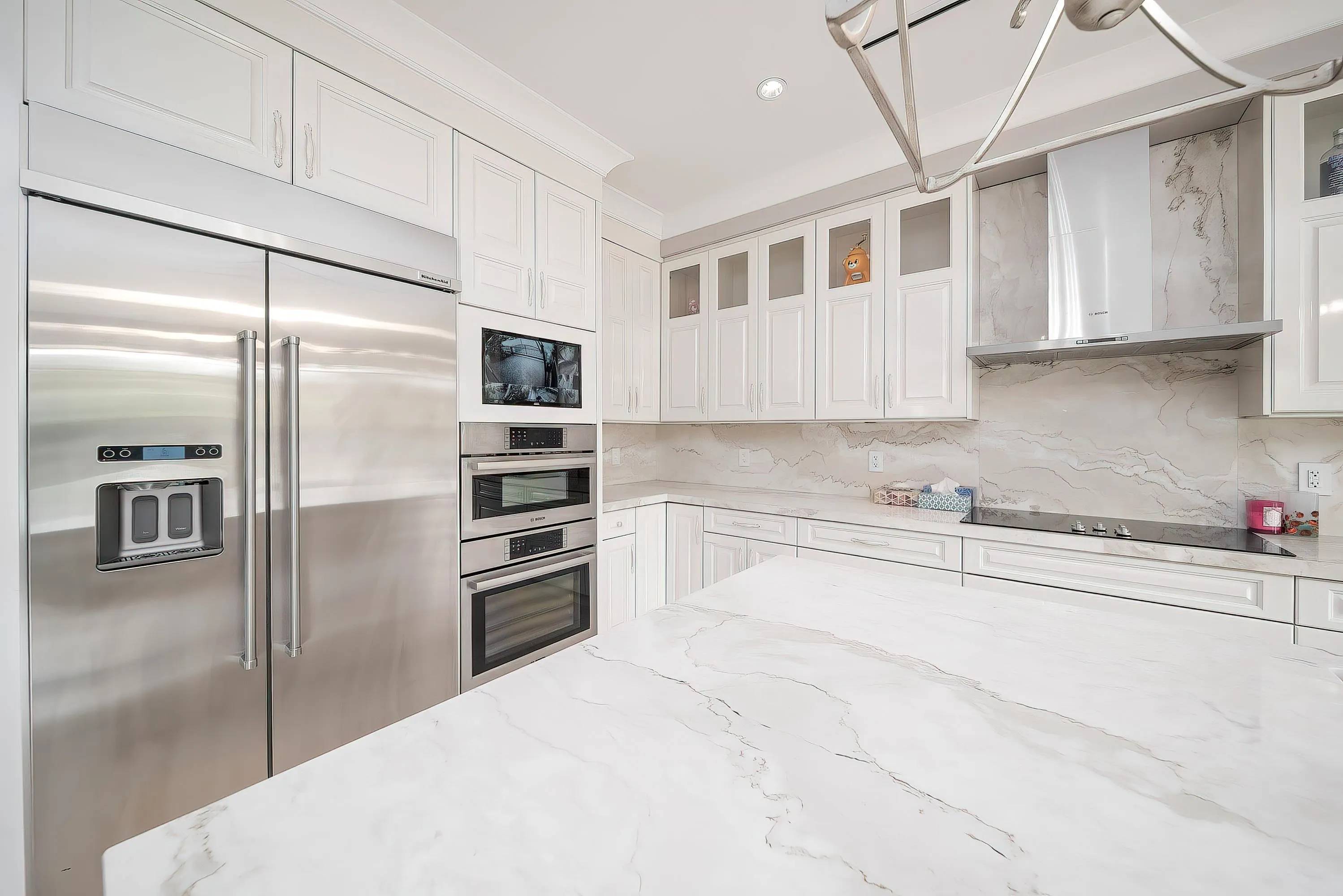 6180 Kalamalka Crescent
