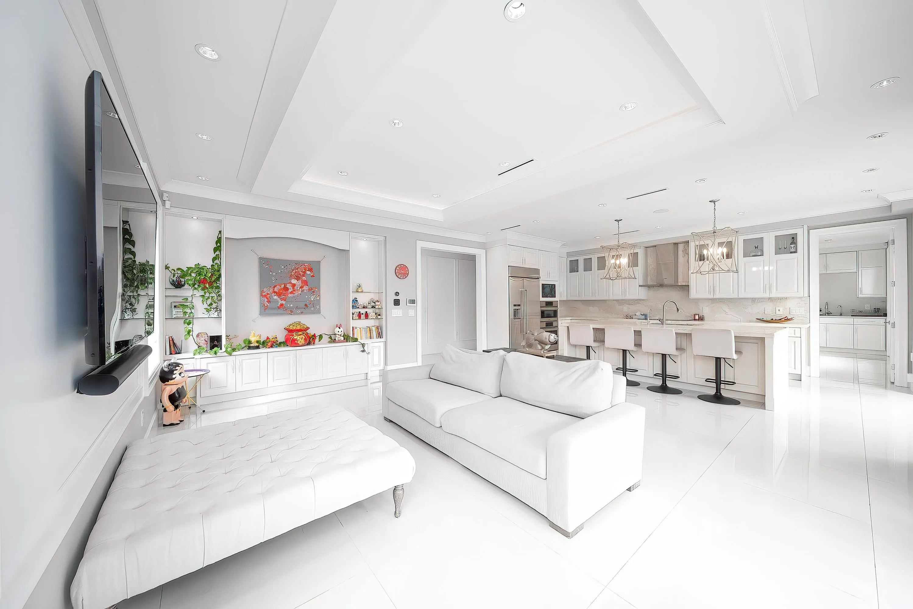 6180 Kalamalka Crescent
