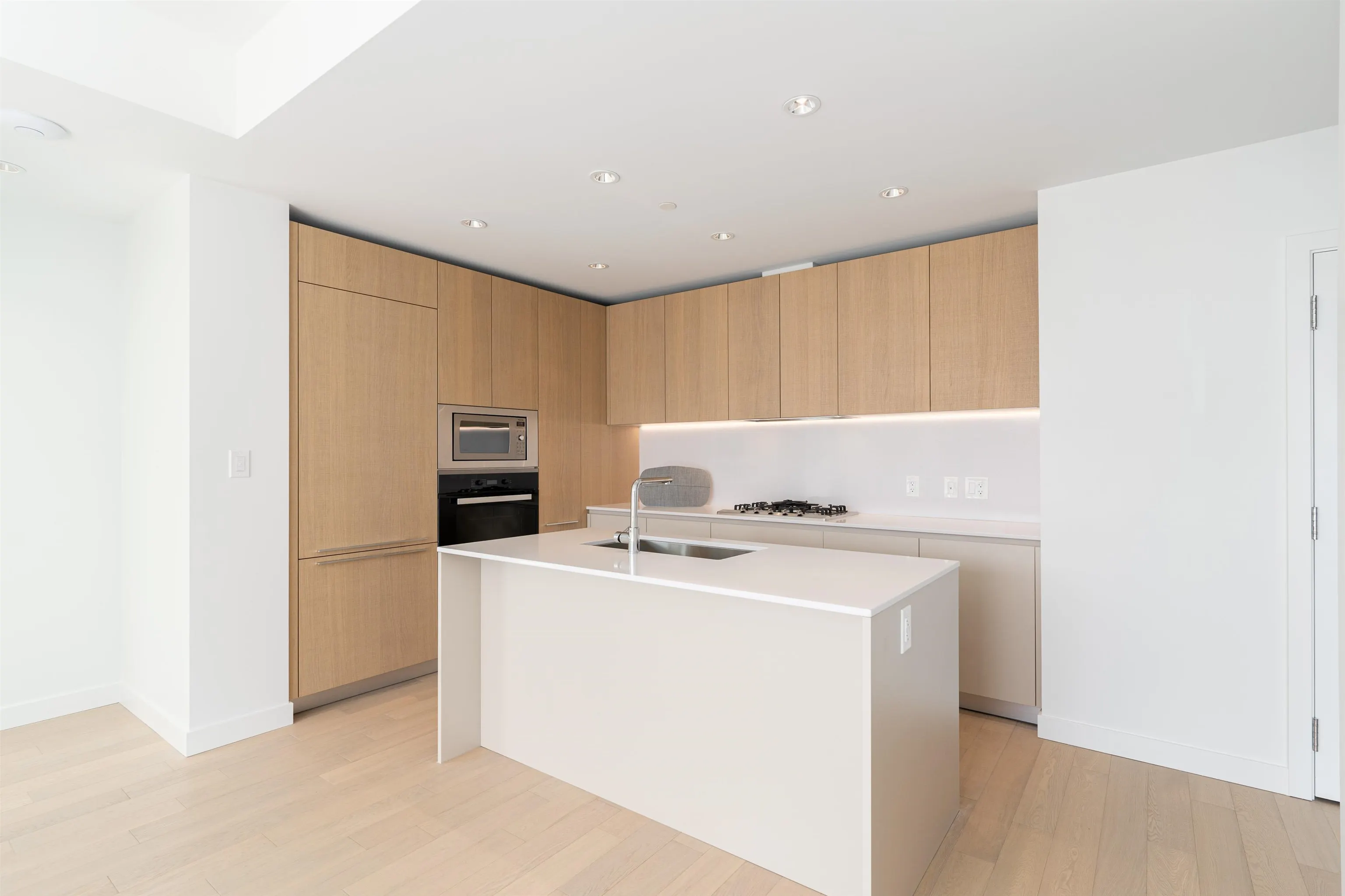 613 6688 Pearson Way