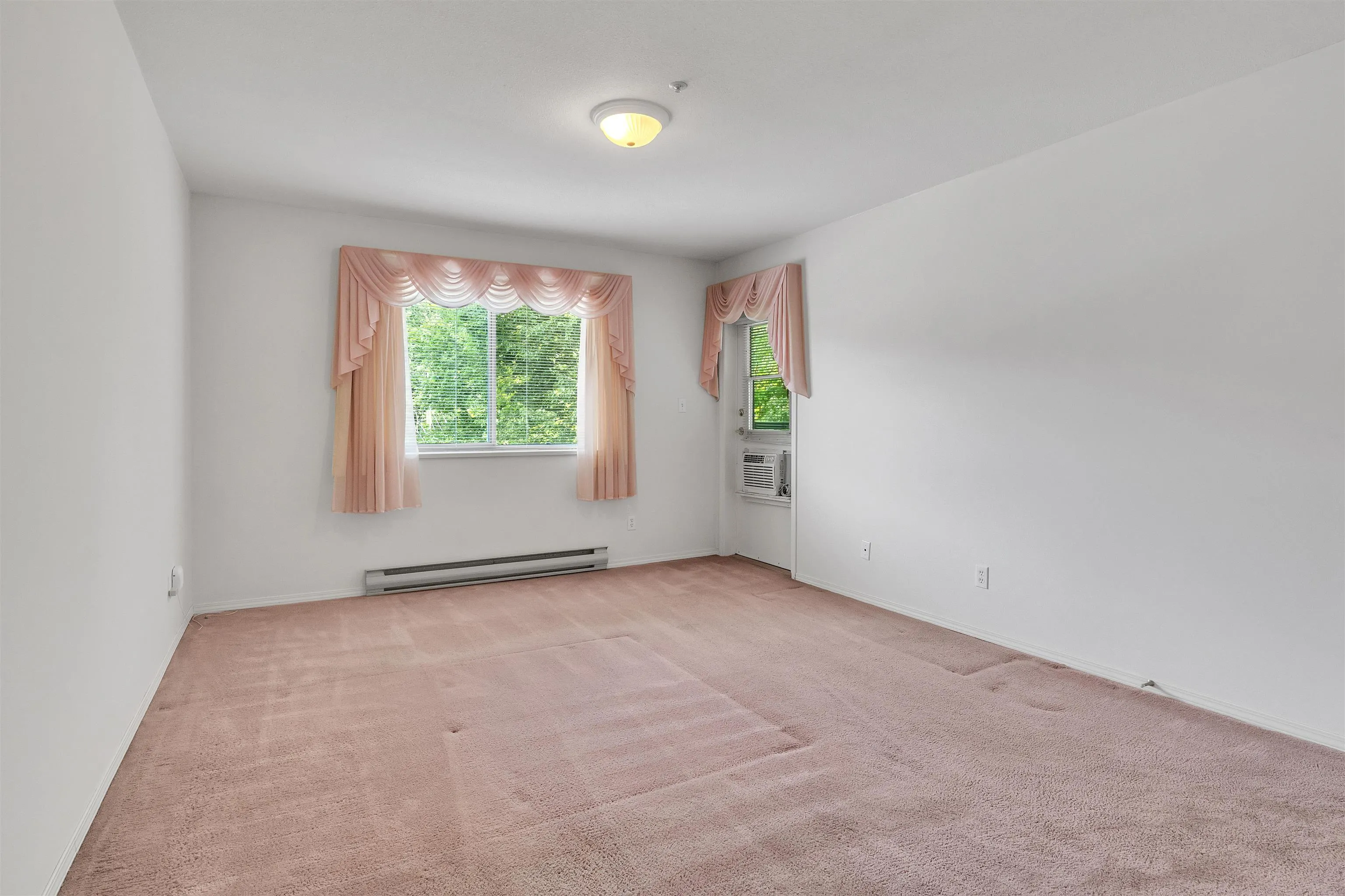 328 2451 Gladwin Road