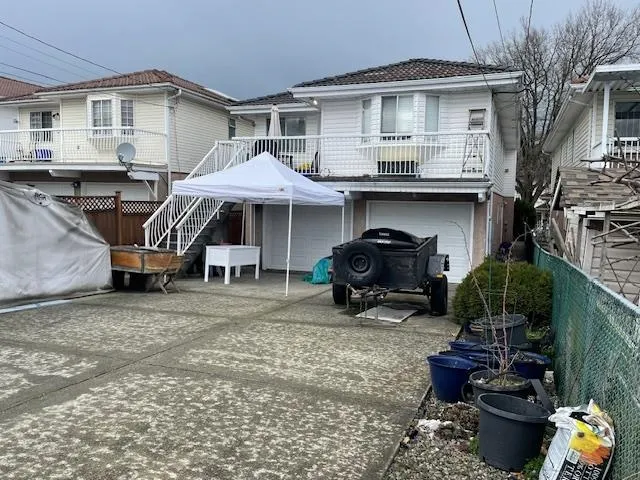 4338 Pandora Street