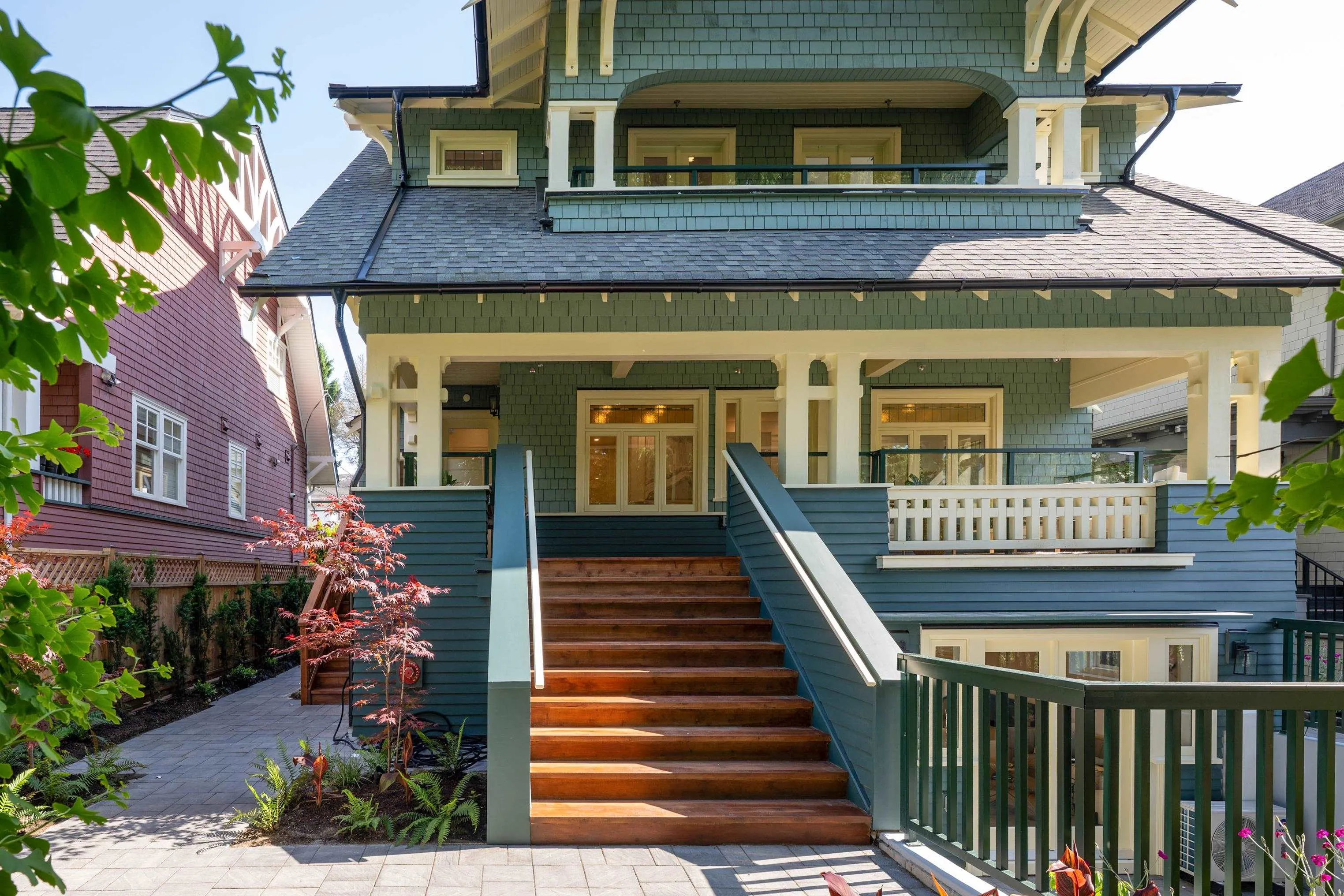 2014 W 15th Avenue