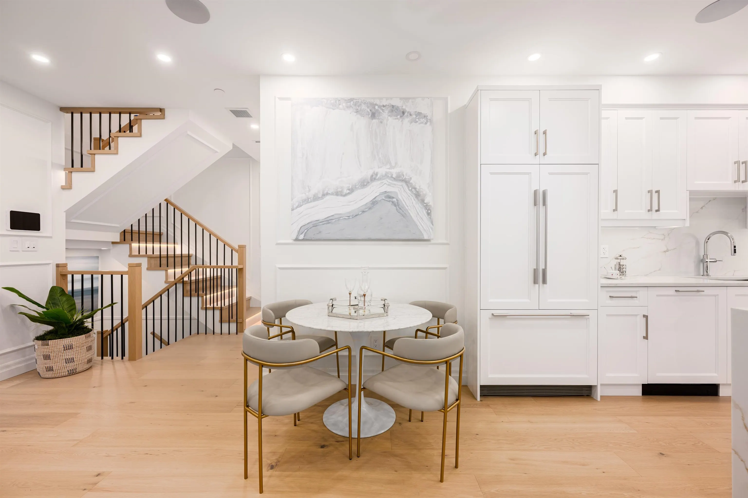 2014 W 15th Avenue