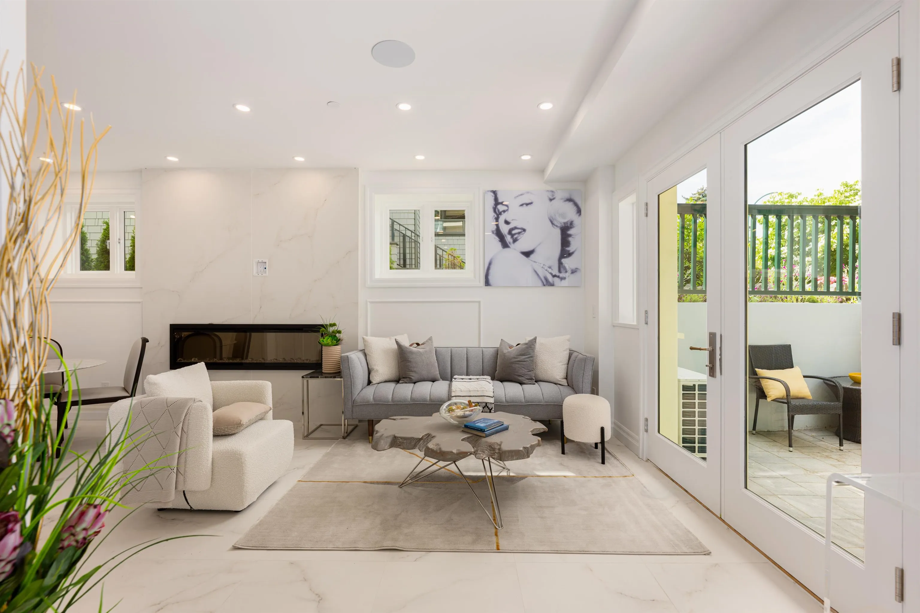 2016 W 15th Avenue