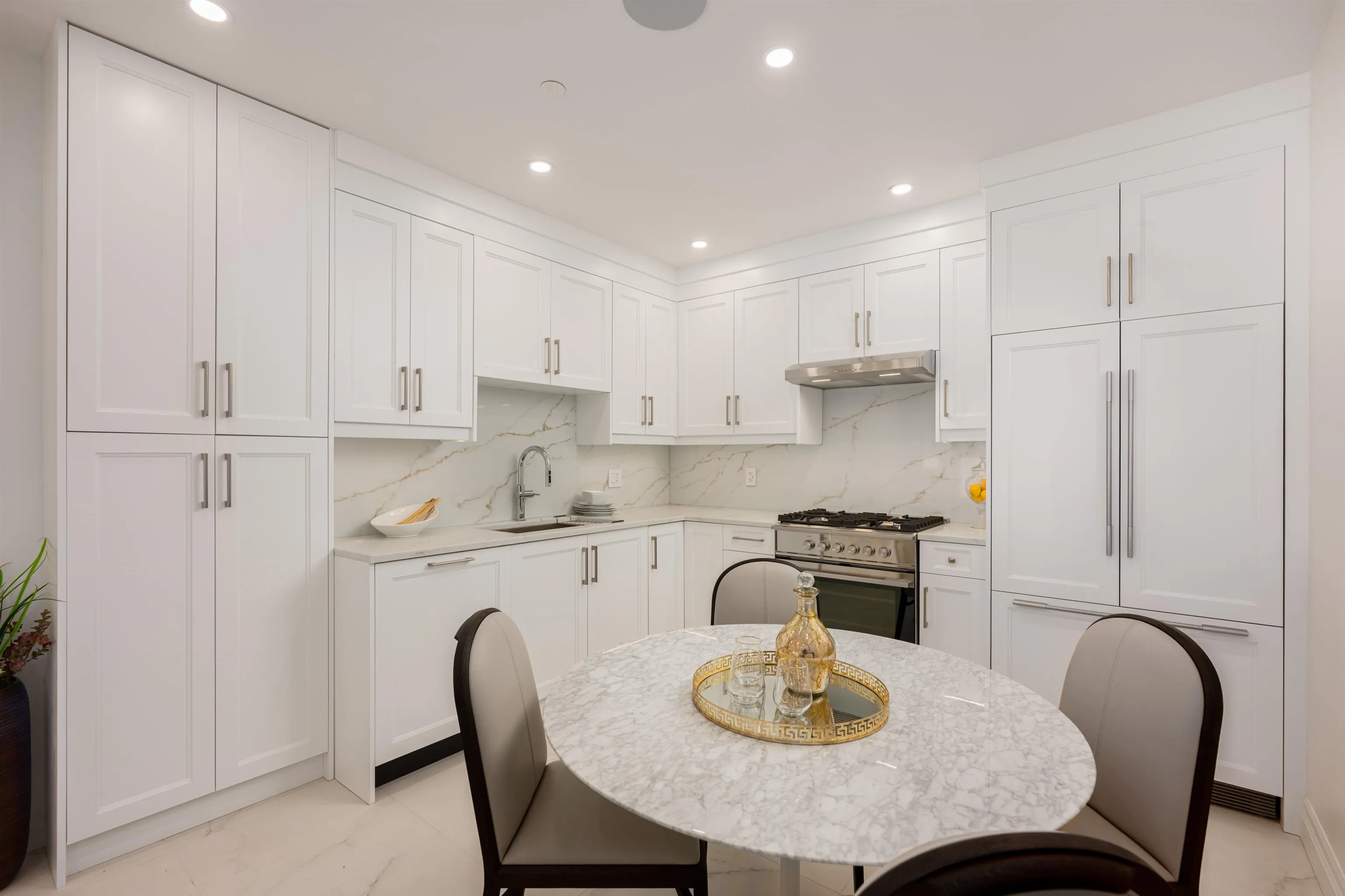 2016 W 15th Avenue