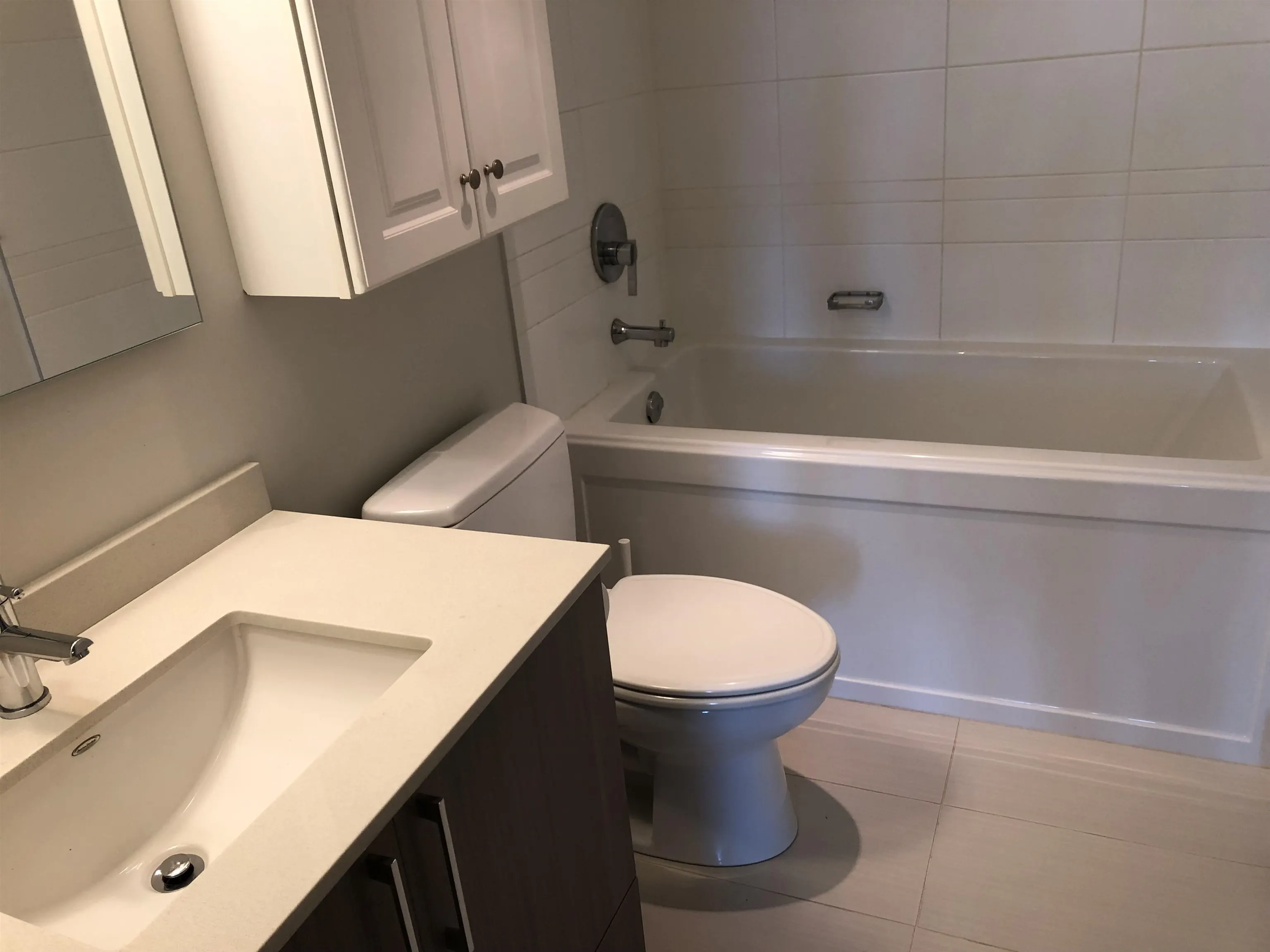 413 8695 160 Street