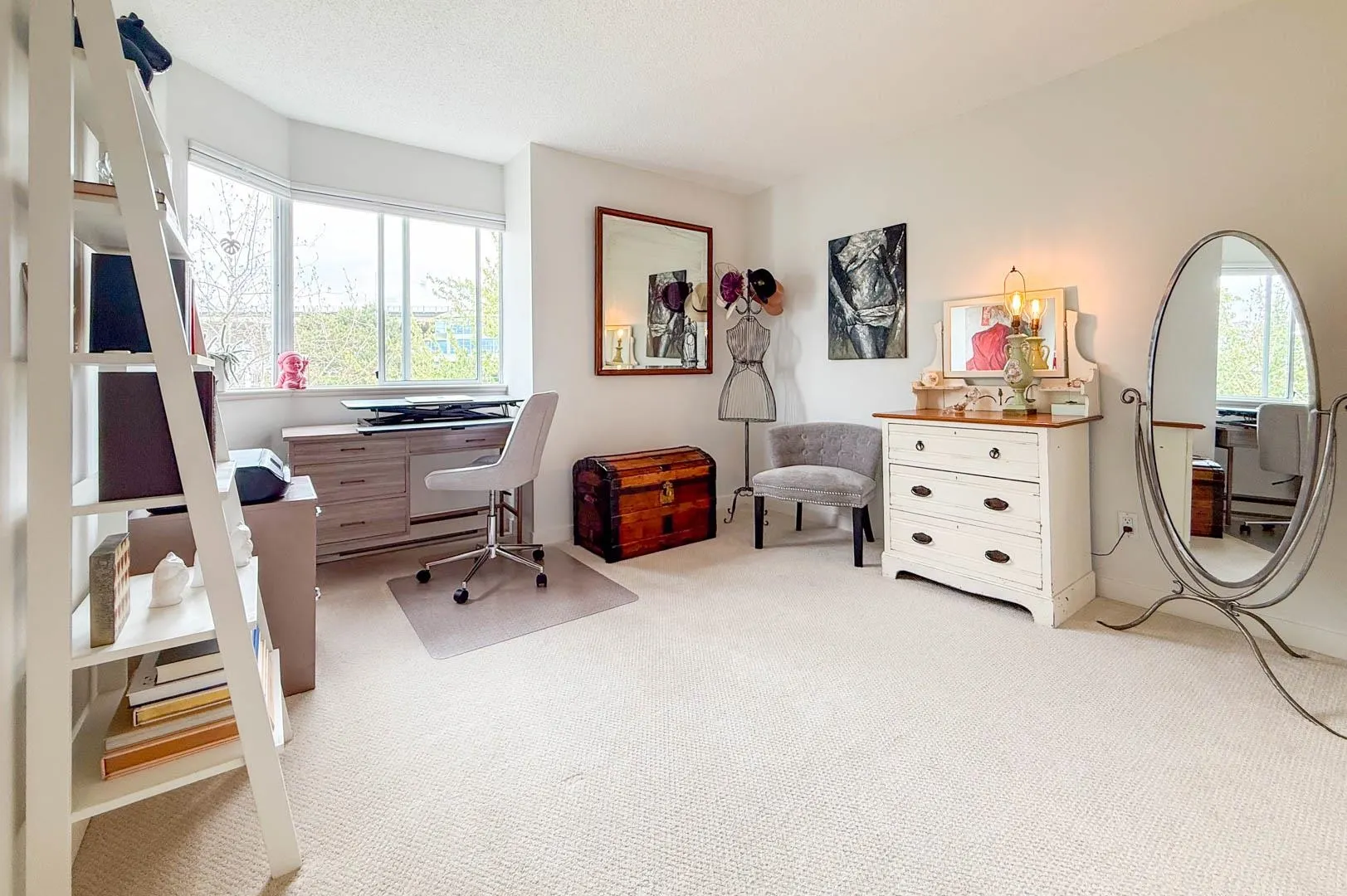 401 1508 Mariner Walk