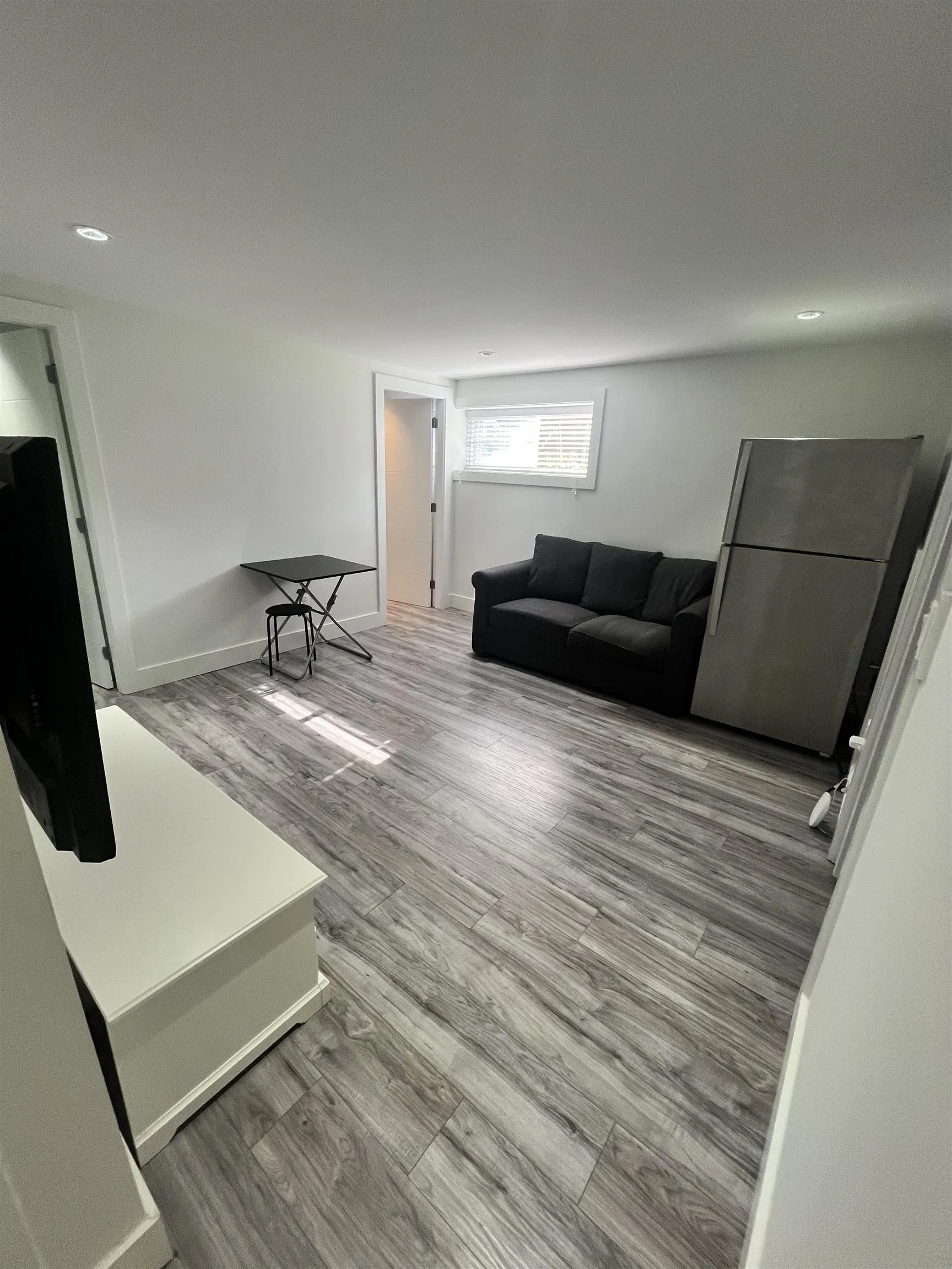 3XX Laurentian Crescent
