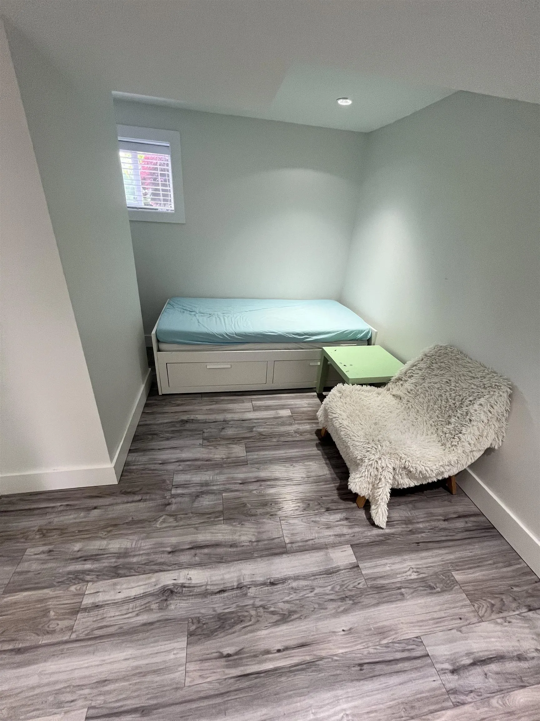 3XX Laurentian Crescent