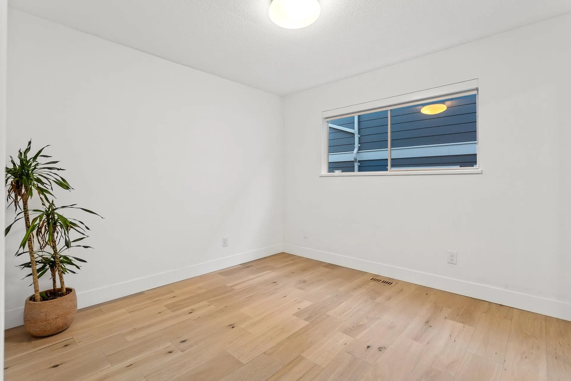 1122 Ioco Road