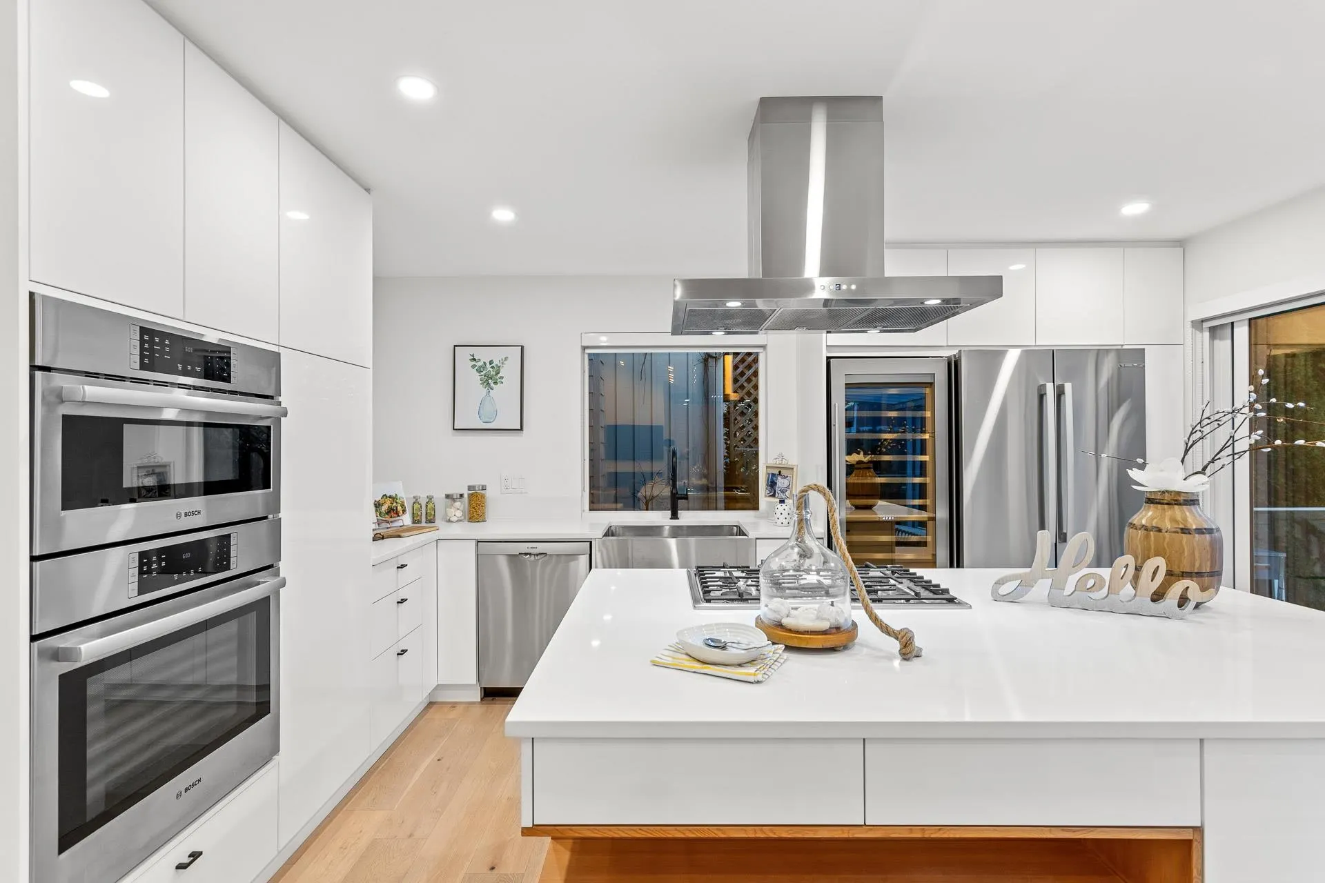 1122 Ioco Road