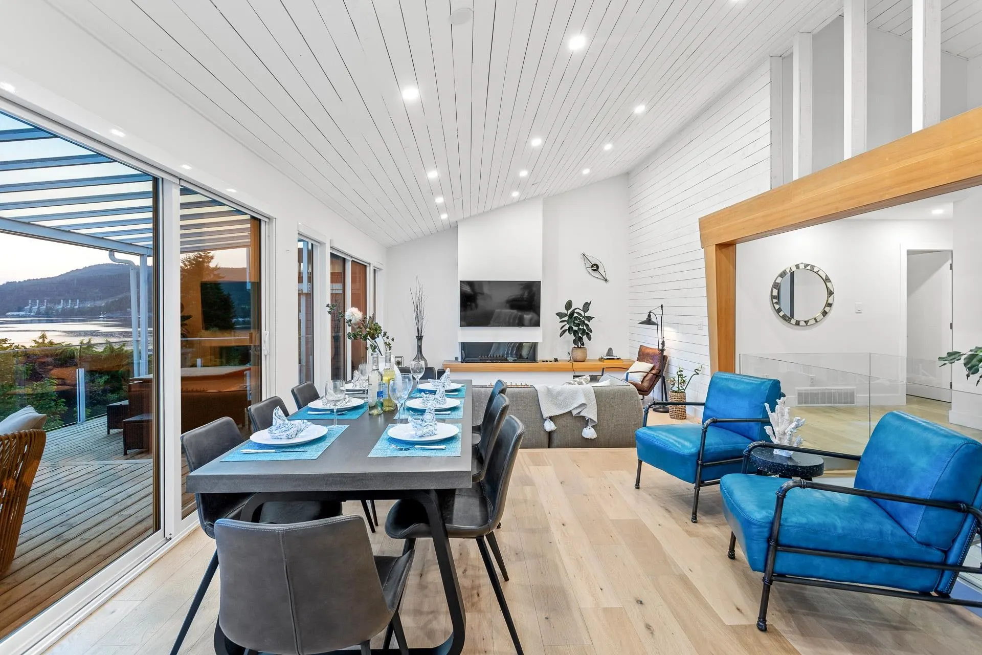 1122 Ioco Road