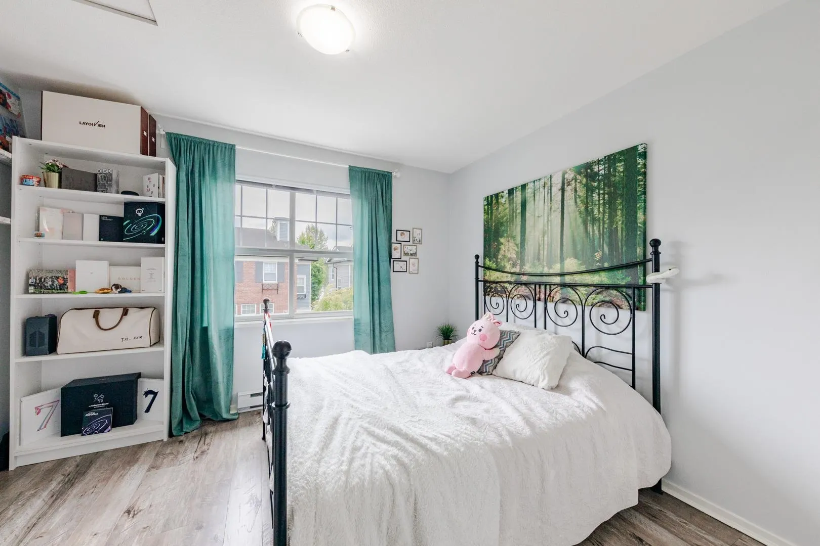 4 19538 Bishops Reach