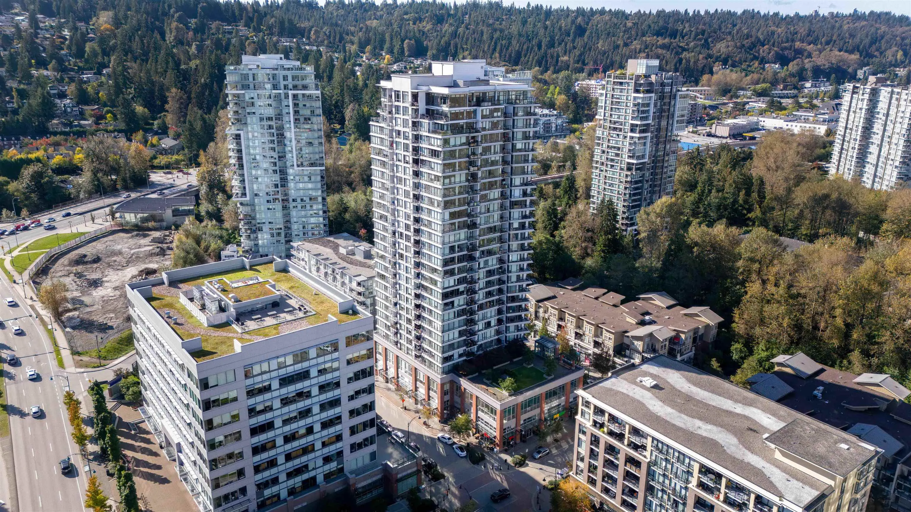 2602 400 Capilano Road