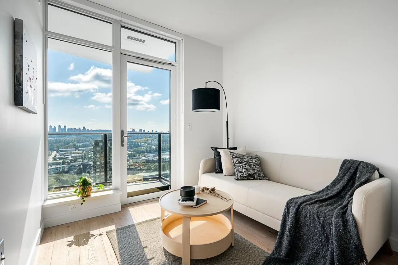 3110 2181 Madison Avenue
