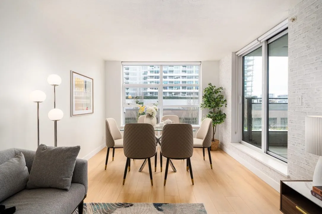 508 8033 Saba Road