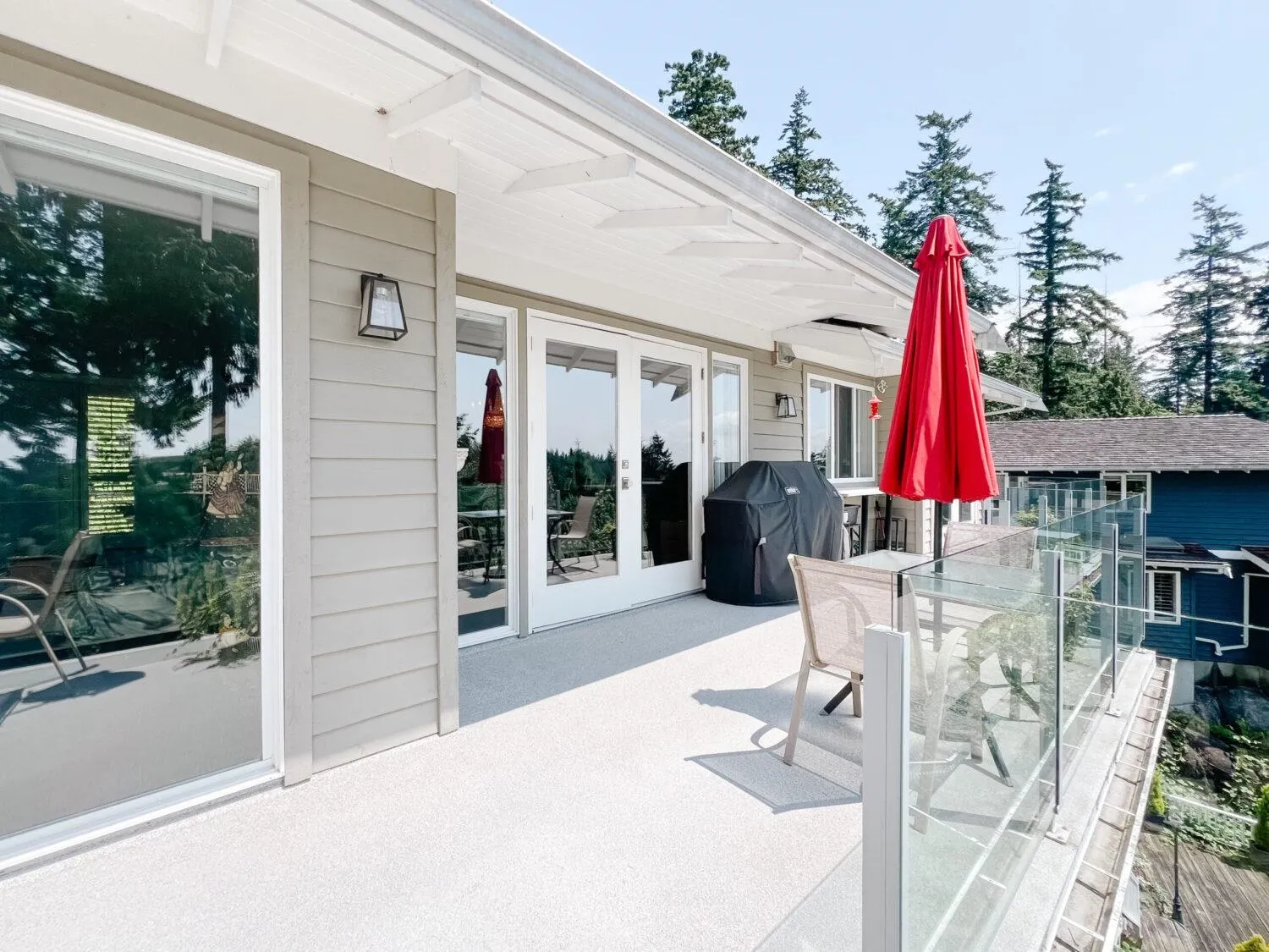 4633 Headland Drive