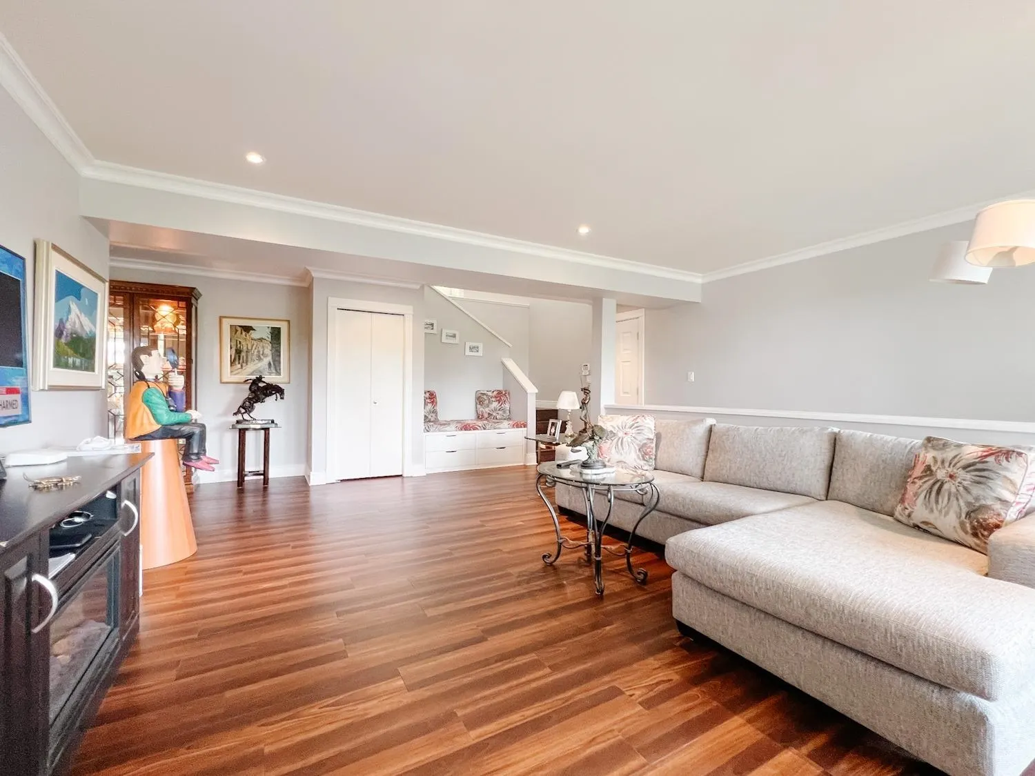 4633 Headland Drive